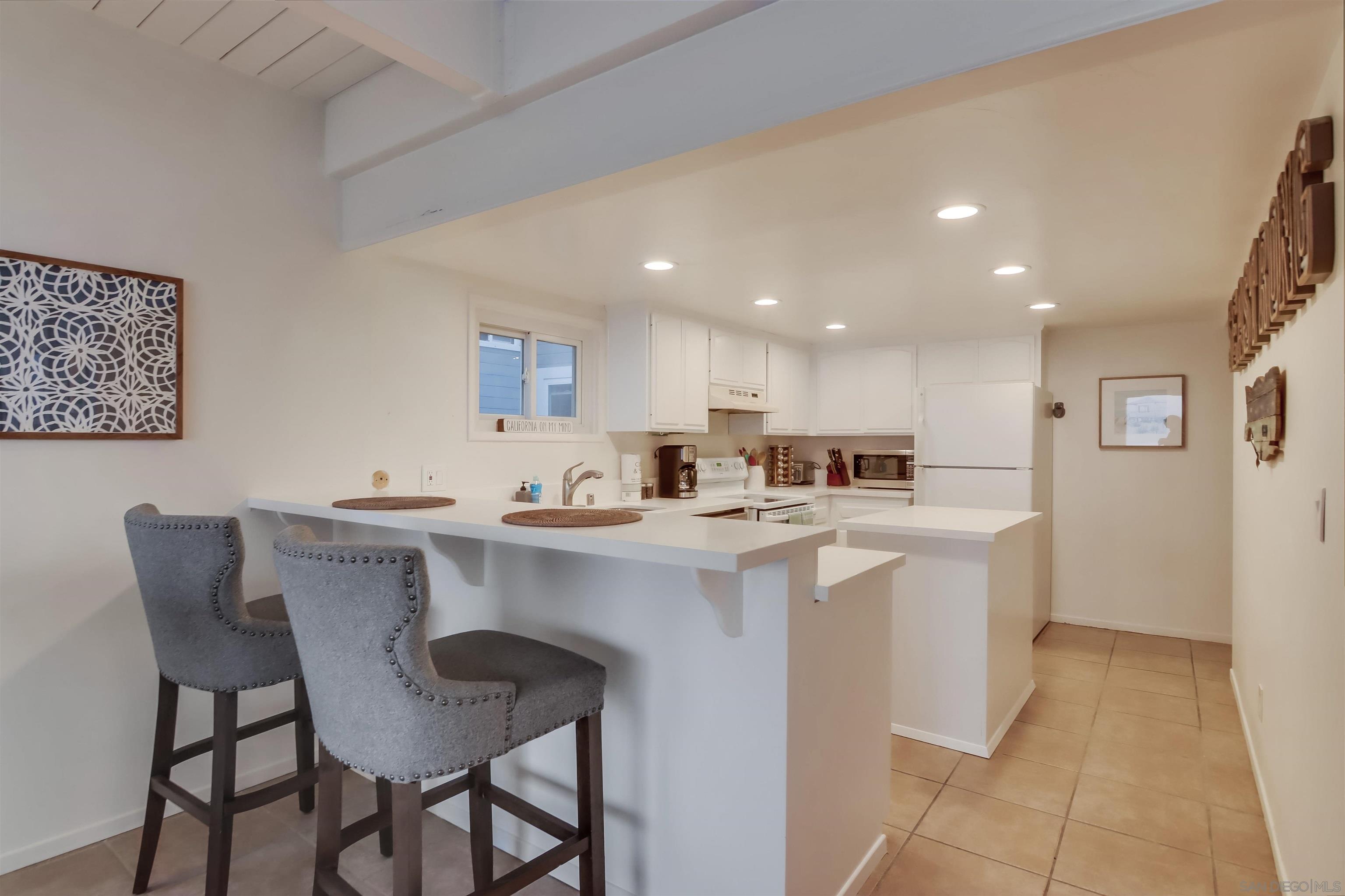 Detail Gallery Image 38 of 75 For 3455-57  Ocean Front Walk, San Diego,  CA 92109 - – Beds | – Baths