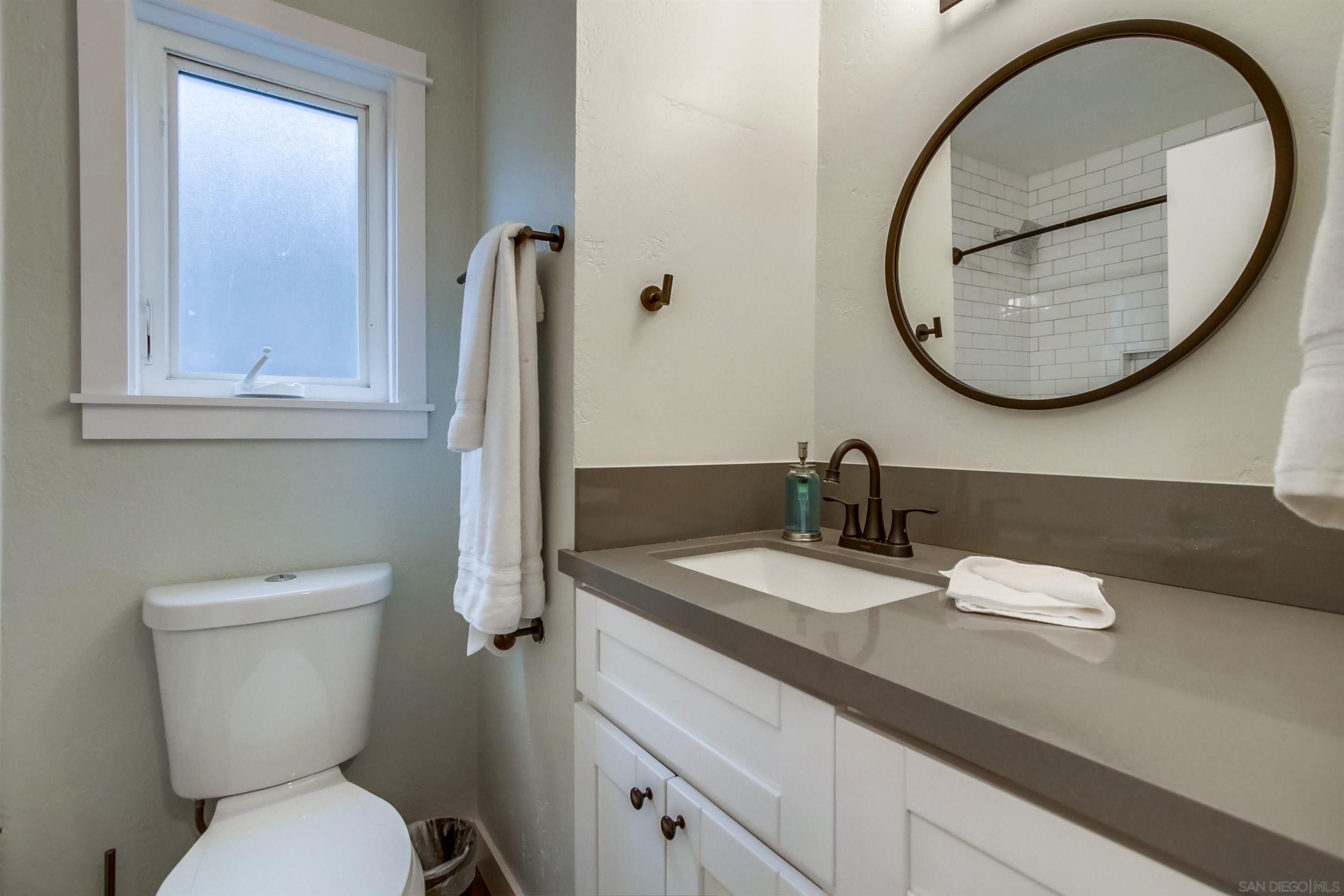 Detail Gallery Image 19 of 75 For 3686  Bayside Walk, San Diego,  CA 92109 - – Beds | – Baths