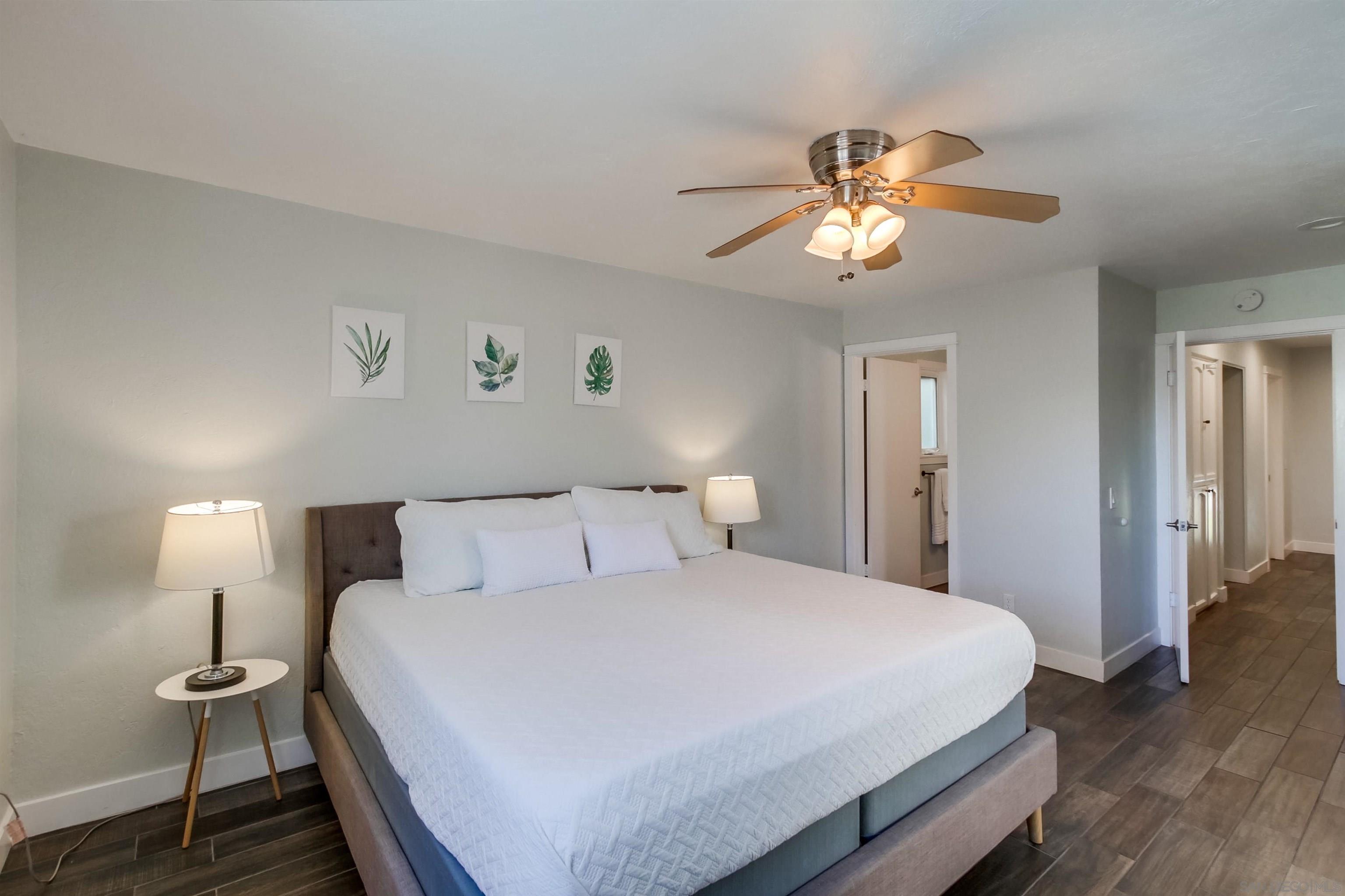 Detail Gallery Image 24 of 75 For 3686  Bayside Walk, San Diego,  CA 92109 - – Beds | – Baths