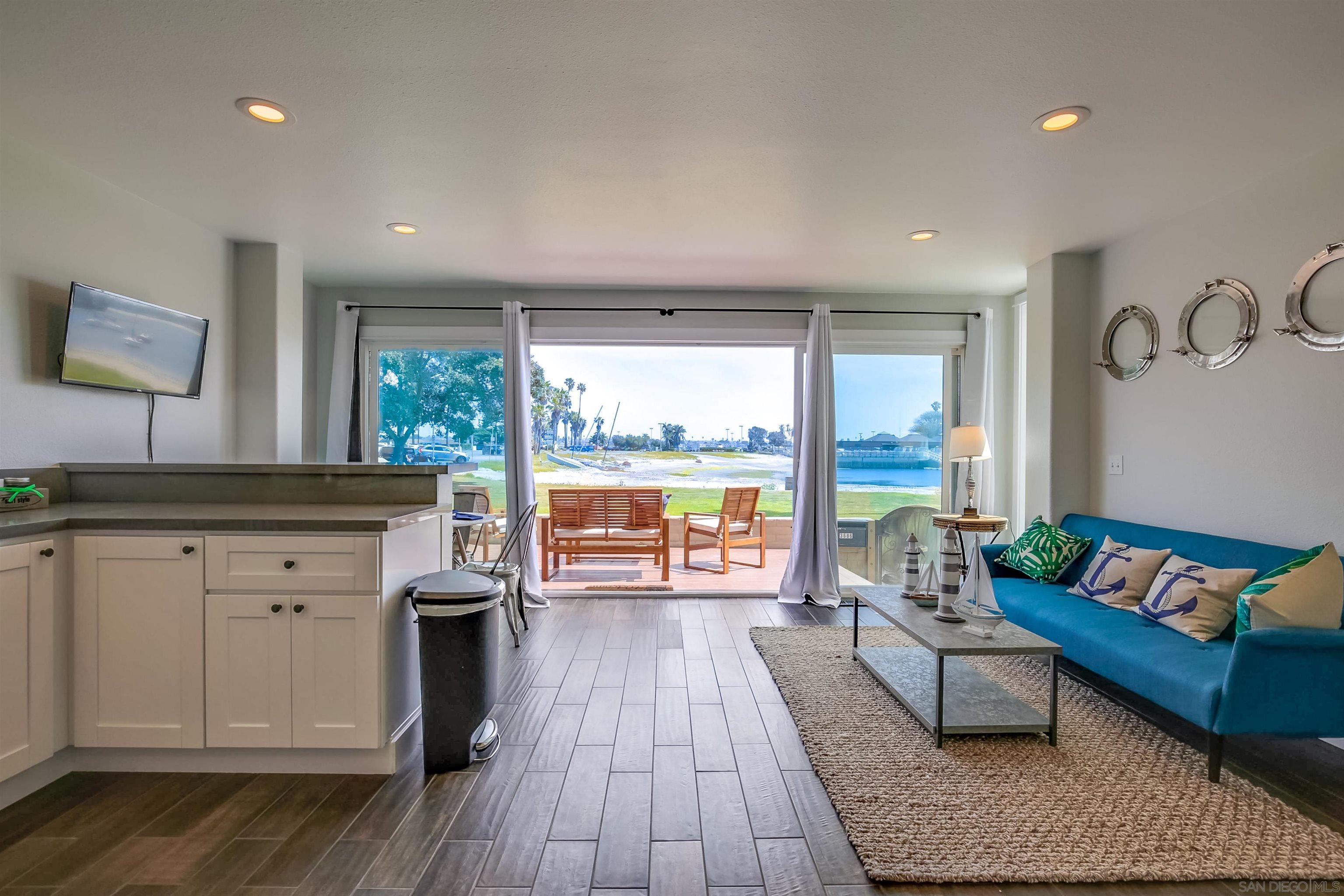 Detail Gallery Image 50 of 75 For 3686  Bayside Walk, San Diego,  CA 92109 - – Beds | – Baths