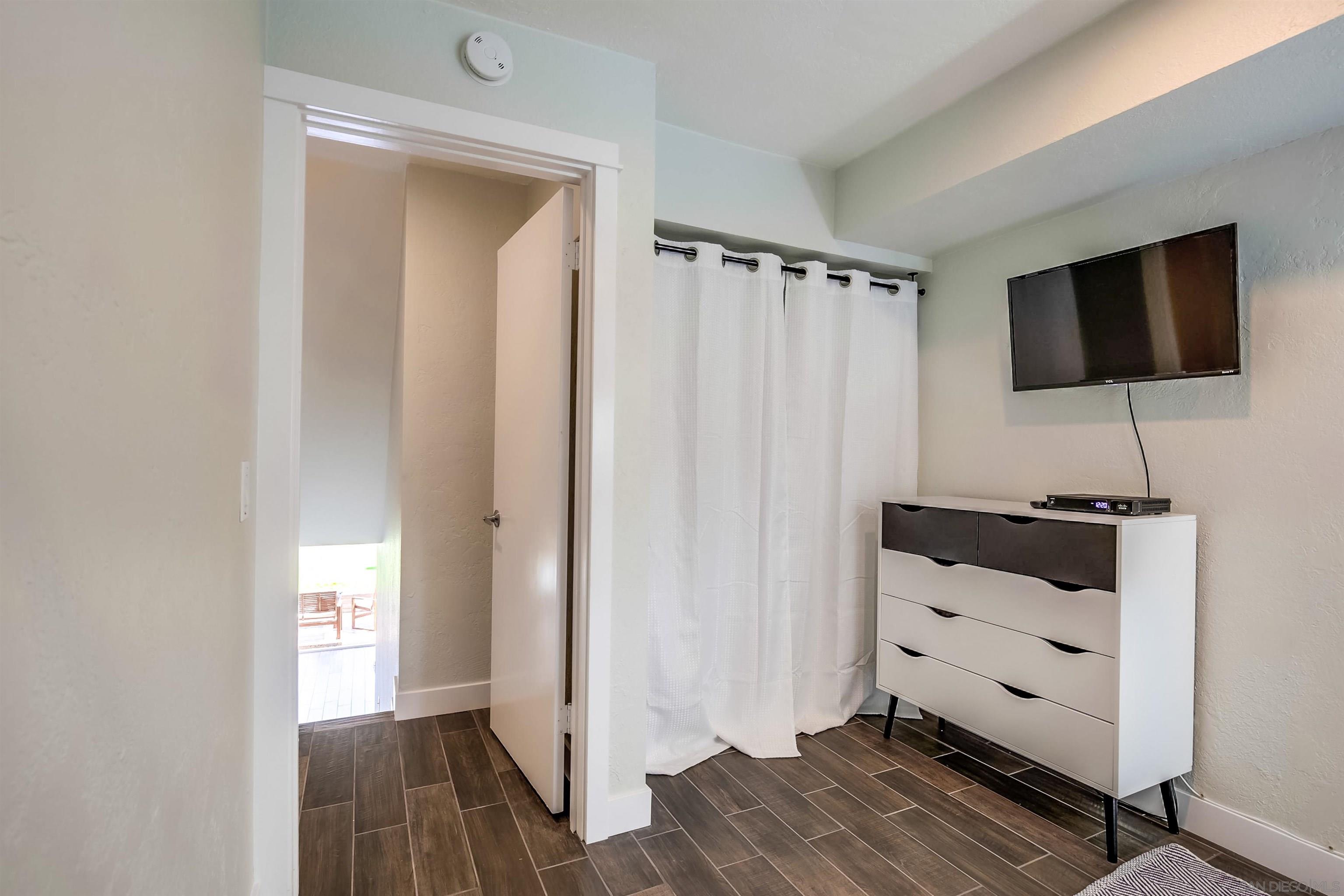 Detail Gallery Image 70 of 75 For 3686  Bayside Walk, San Diego,  CA 92109 - – Beds | – Baths