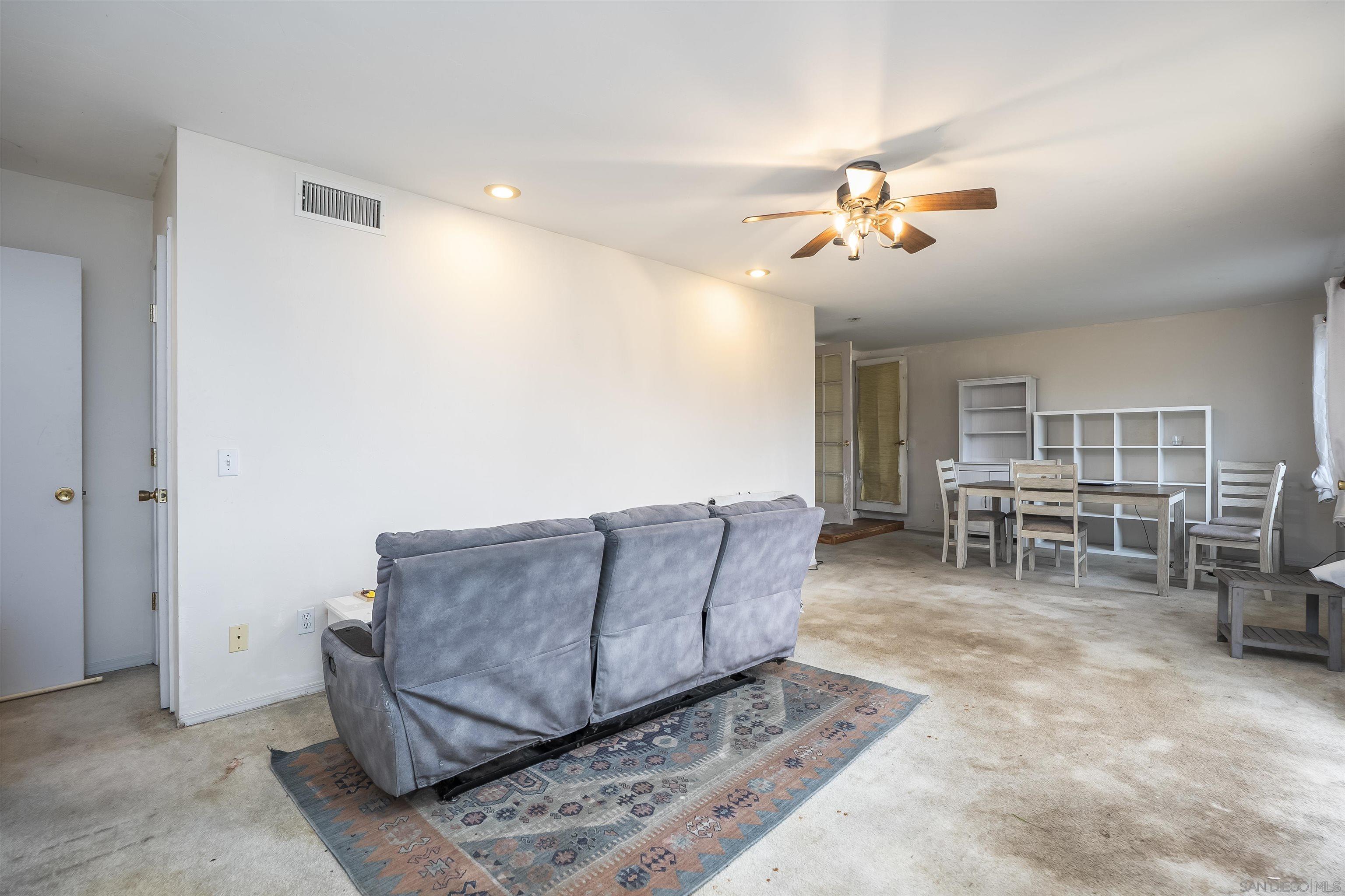 Detail Gallery Image 15 of 38 For 4366  Marraco Drive, San Diego,  CA 92115 - 4 Beds | 2 Baths