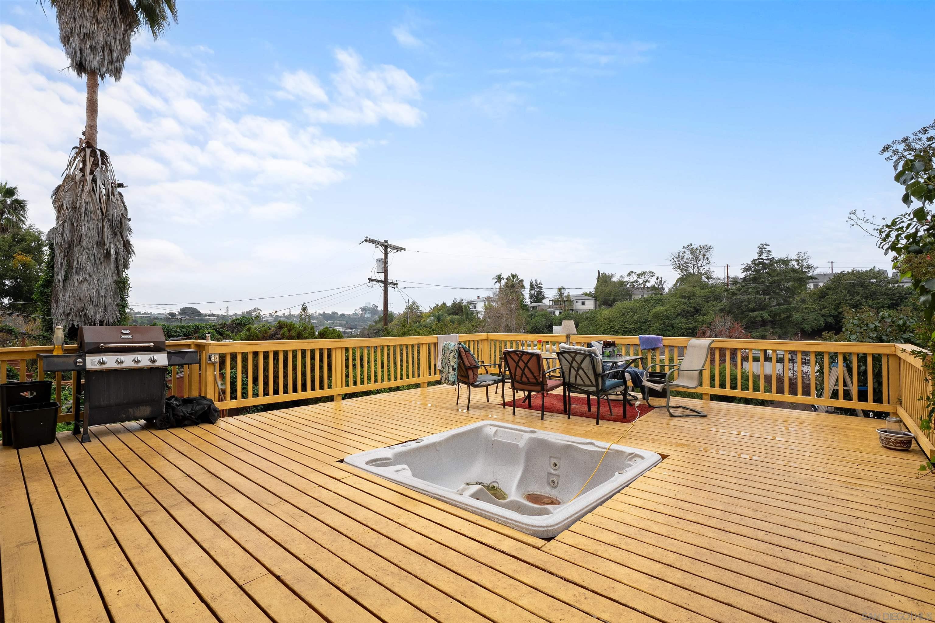 Detail Gallery Image 25 of 38 For 4366  Marraco Drive, San Diego,  CA 92115 - 4 Beds | 2 Baths