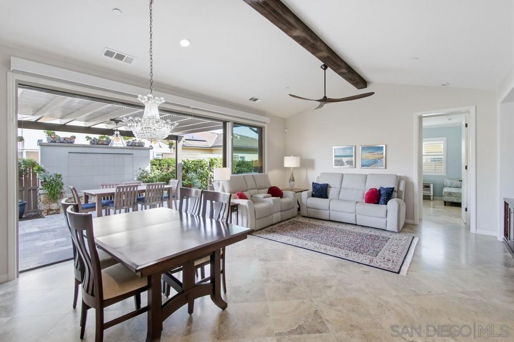 Detail Gallery Image 2 of 45 For 8119  Auberge Circle, San Diego,  CA 92127 - 3 Beds | 2 Baths