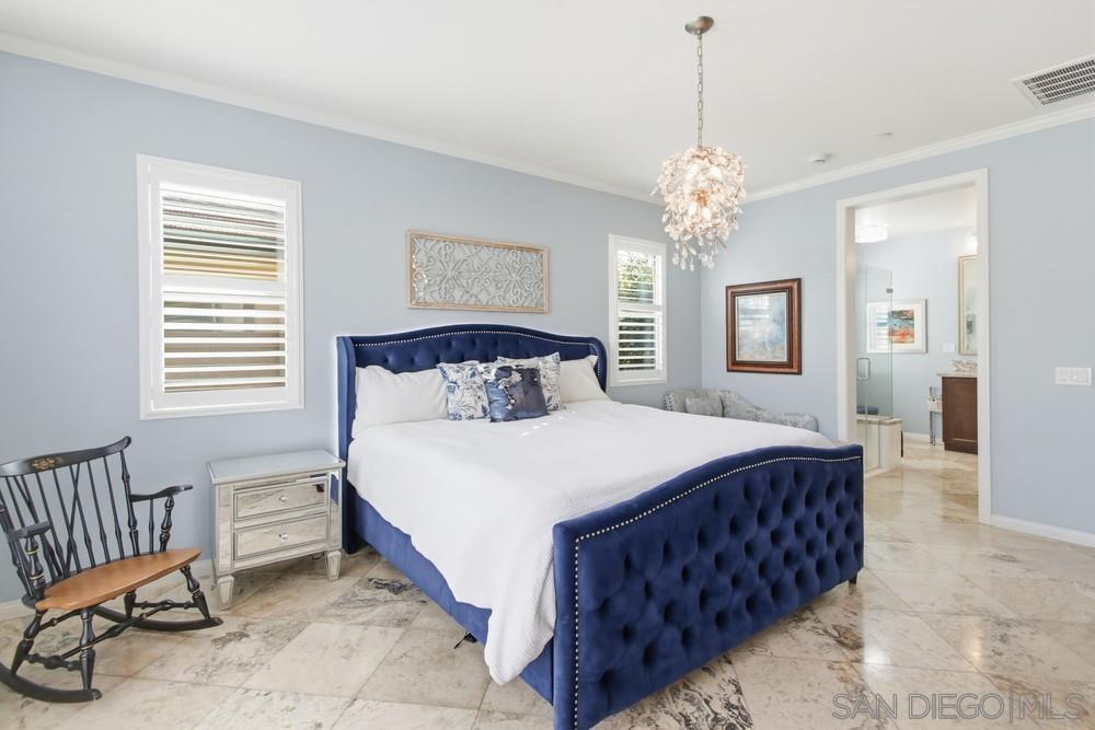 Detail Gallery Image 13 of 45 For 8119  Auberge Circle, San Diego,  CA 92127 - 3 Beds | 2 Baths