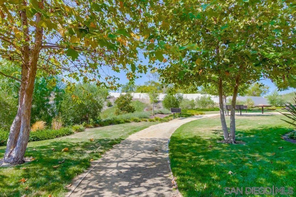 Detail Gallery Image 42 of 45 For 8119  Auberge Circle, San Diego,  CA 92127 - 3 Beds | 2 Baths