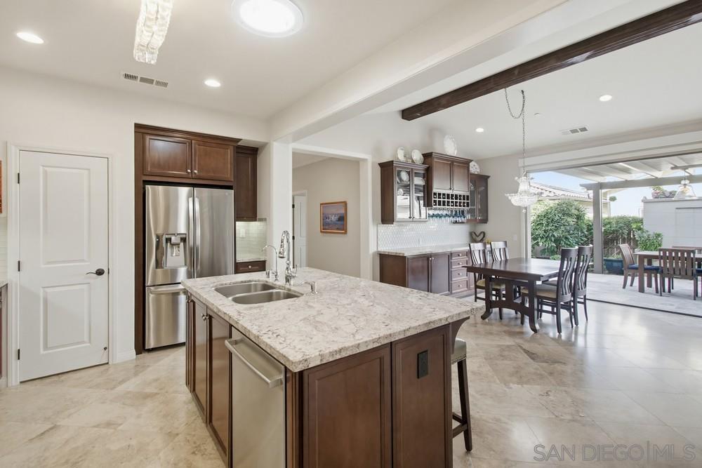Detail Gallery Image 10 of 45 For 8119  Auberge Circle, San Diego,  CA 92127 - 3 Beds | 2 Baths