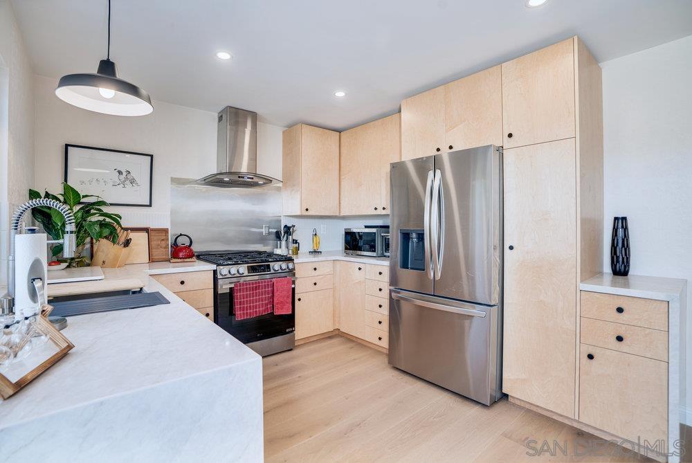 Detail Gallery Image 18 of 45 For 9050  Capricorn Way, San Diego,  CA 92126 - 2 Beds | 2 Baths