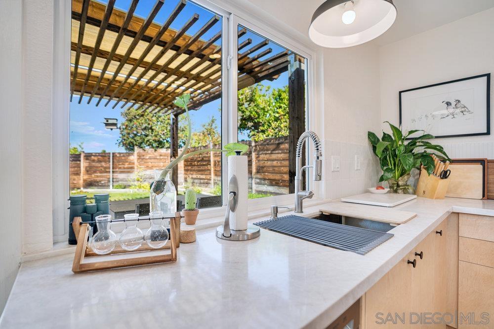 Detail Gallery Image 21 of 45 For 9050  Capricorn Way, San Diego,  CA 92126 - 2 Beds | 2 Baths