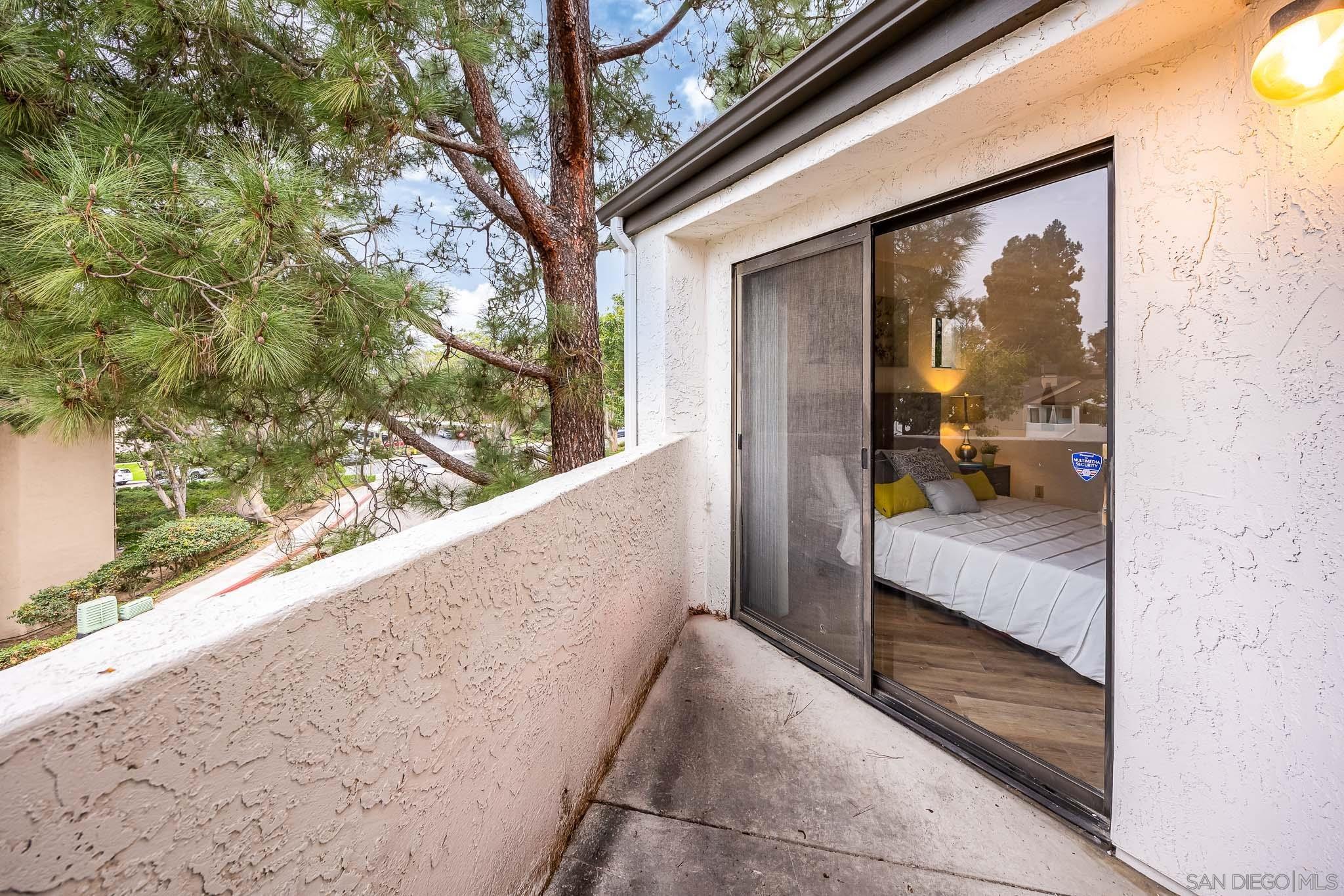 Detail Gallery Image 22 of 29 For 9705  Mesa Springs Way  #UNIT 224,  San Diego,  CA 92126 - 1 Beds | 1 Baths