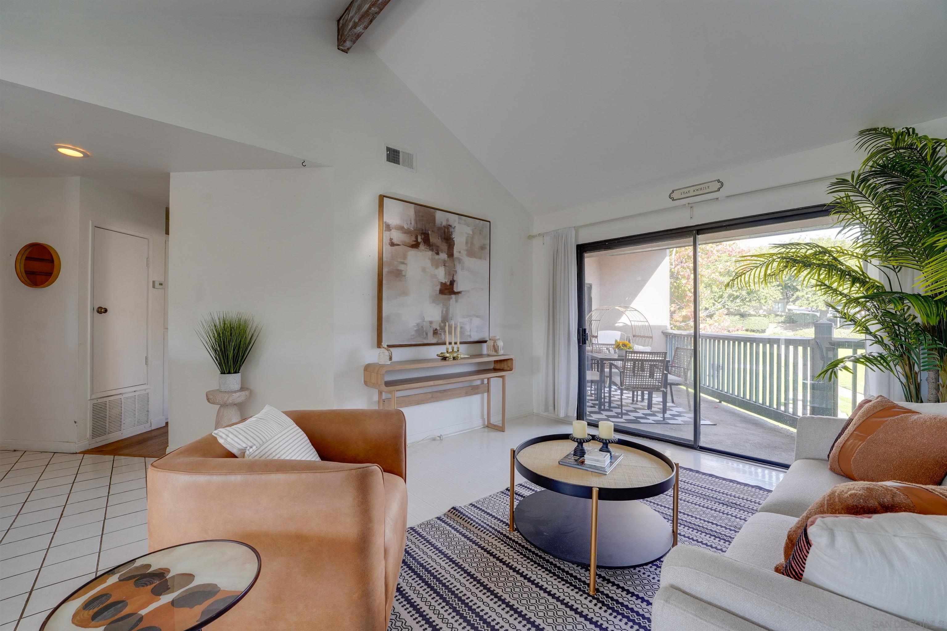 Detail Gallery Image 11 of 45 For 3016  Charwood Ct, Spring Valley,  CA 91978 - 2 Beds | 1 Baths