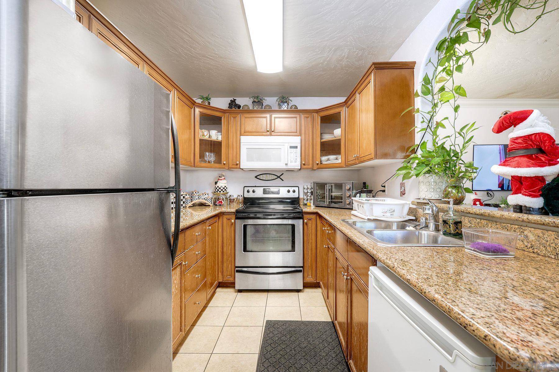 Detail Gallery Image 6 of 21 For 792  Avocado Ave  #29,  El Cajon,  CA 92020 - 2 Beds | 1 Baths