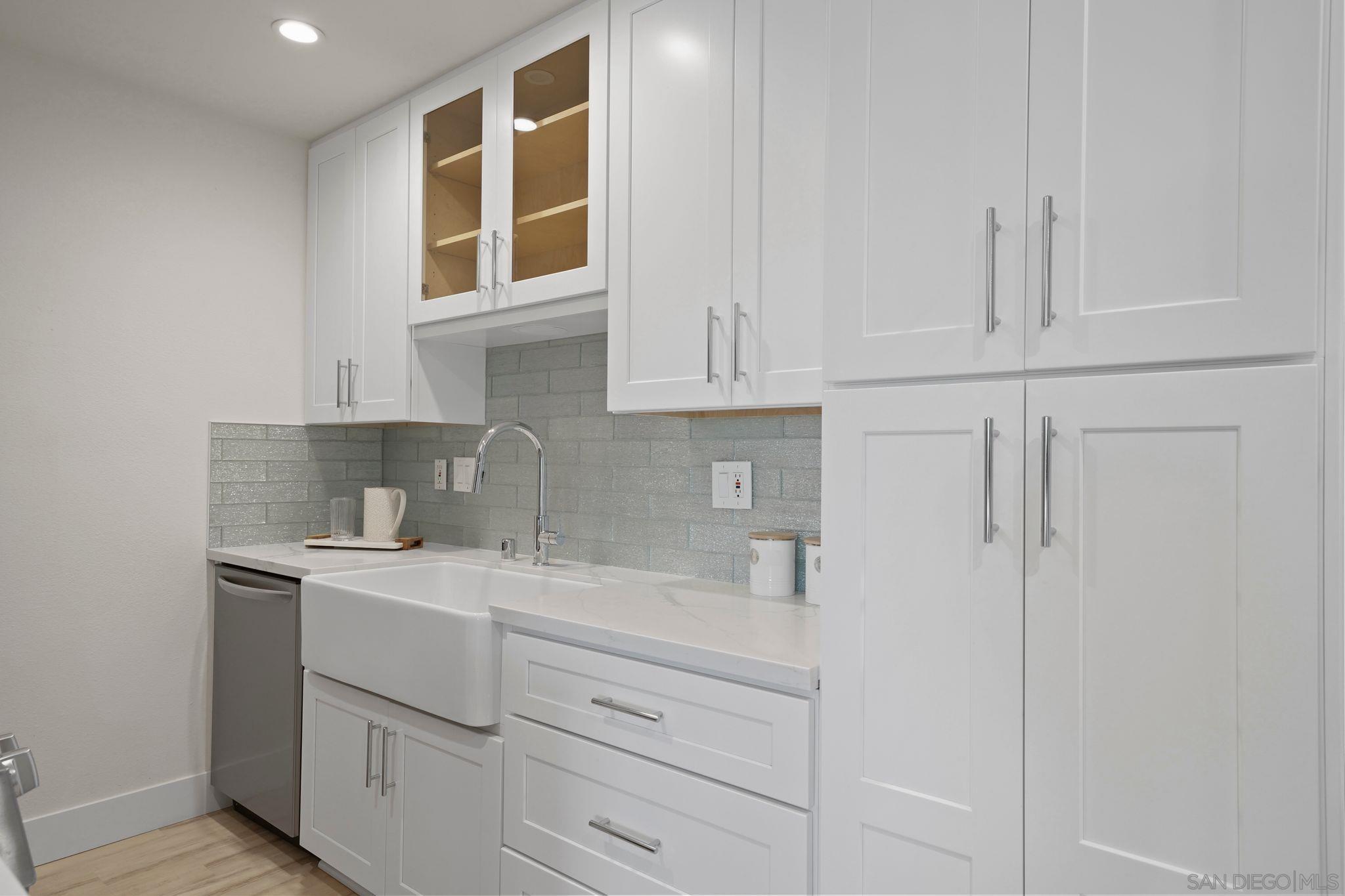 Detail Gallery Image 19 of 36 For 4730  Noyes St  #106,  San Diego,  CA 92109 - 2 Beds | 2 Baths