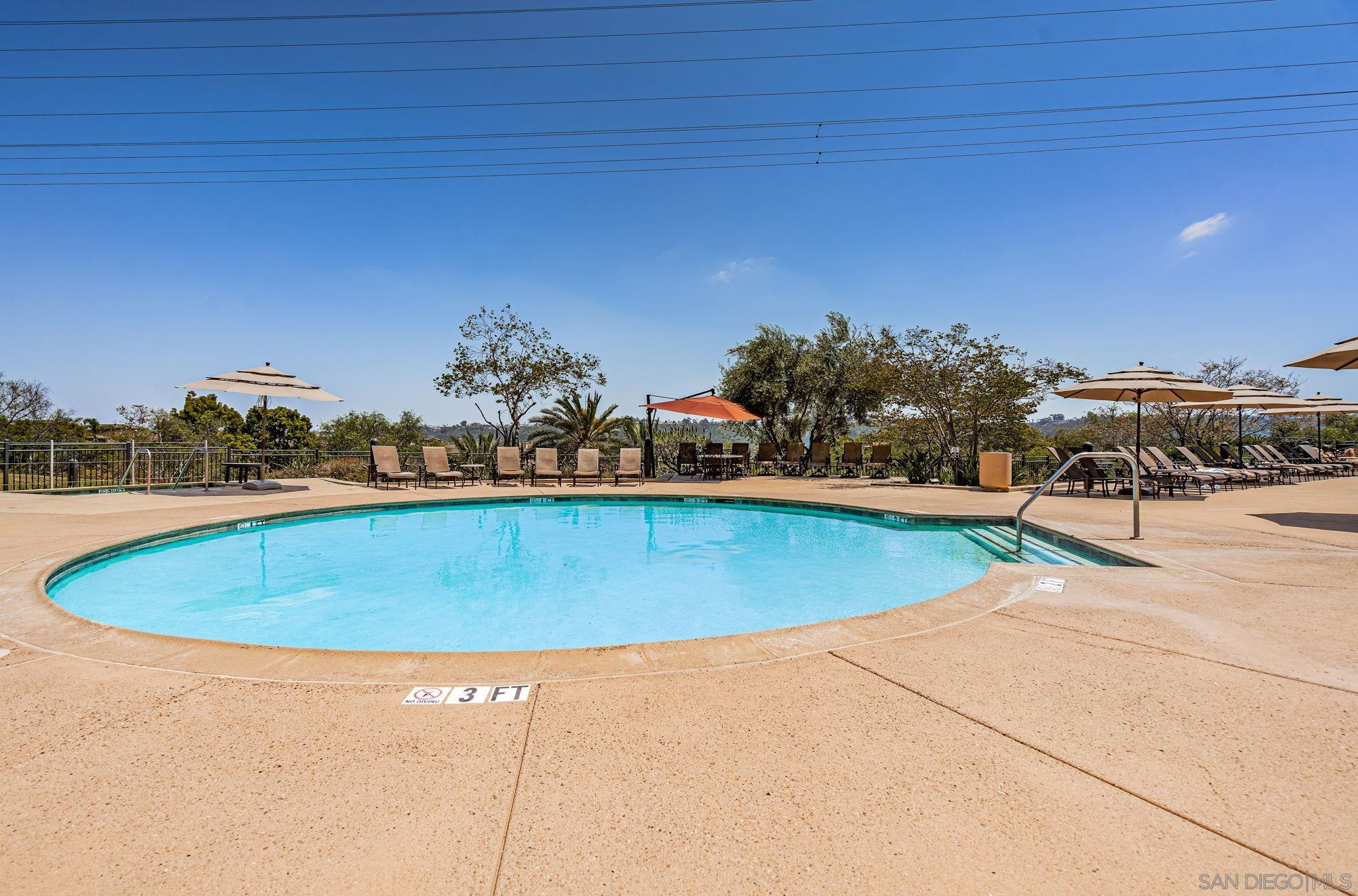 Detail Gallery Image 42 of 47 For 2556  Escala Circle, San Diego,  CA 92108 - 2 Beds | 2/1 Baths