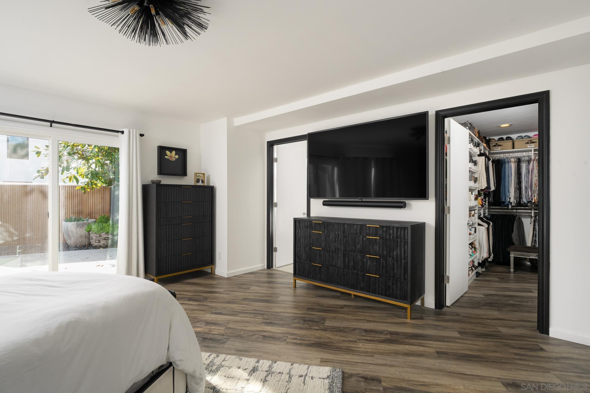 Detail Gallery Image 22 of 46 For 7026  Estrella De Mar Rd, Carlsbad,  CA 92009 - 5 Beds | 3/1 Baths