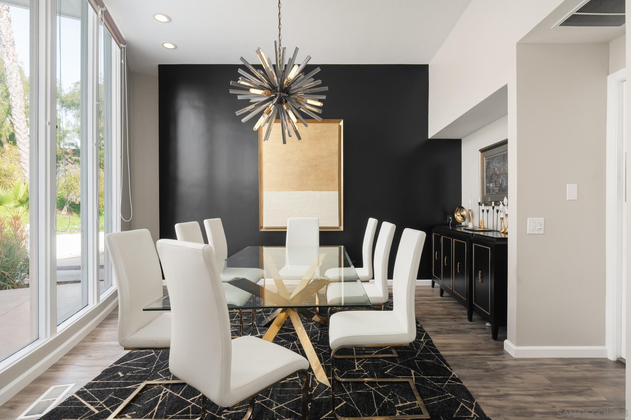 Detail Gallery Image 5 of 46 For 7026  Estrella De Mar Rd, Carlsbad,  CA 92009 - 5 Beds | 3/1 Baths