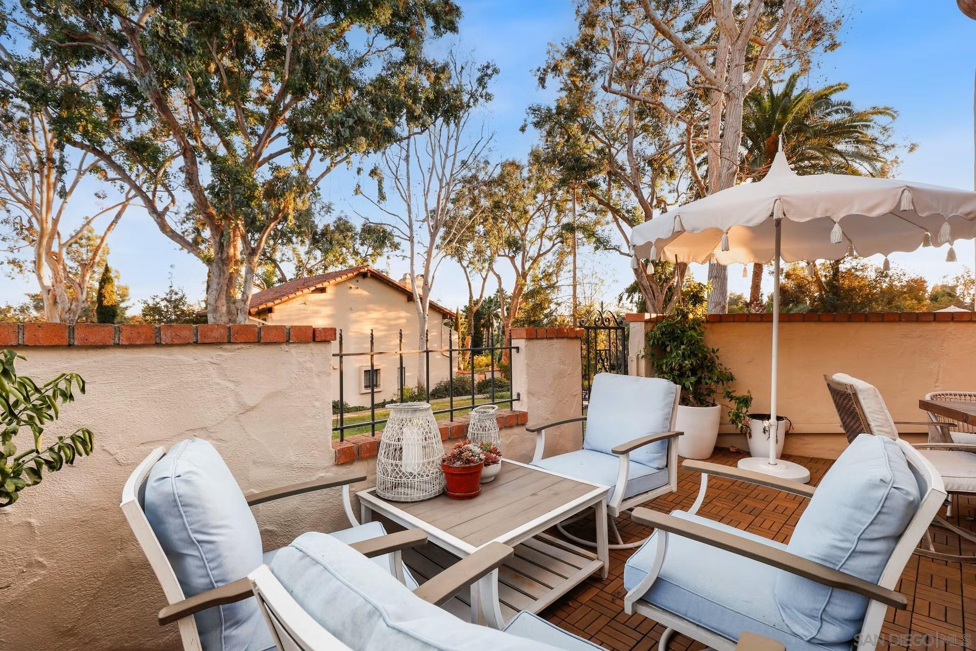 Detail Gallery Image 16 of 29 For 16936  via De Santa Fe, Rancho Santa Fe,  CA 92067 - 3 Beds | 2 Baths