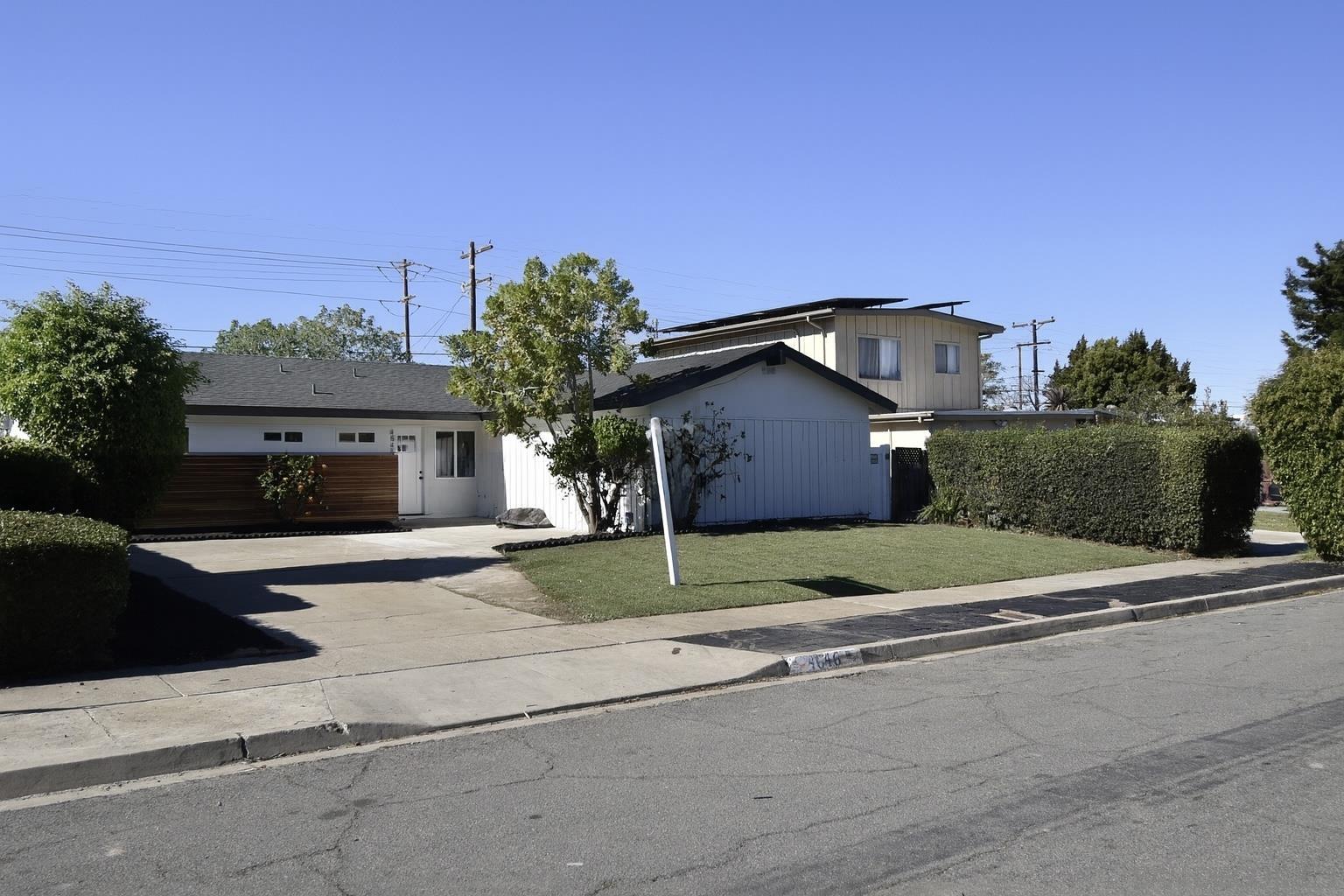 Front Image Thumbnail for SD250046177