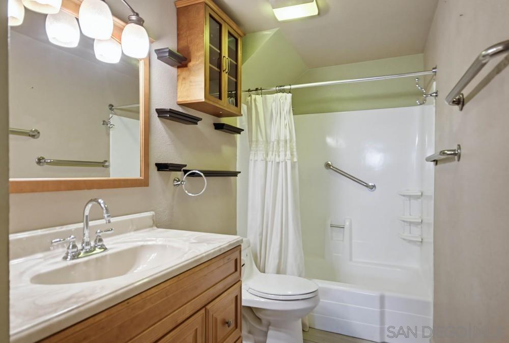 Detail Gallery Image 20 of 27 For 7044  Deerhurst Court, San Diego,  CA 92139 - 4 Beds | 2 Baths