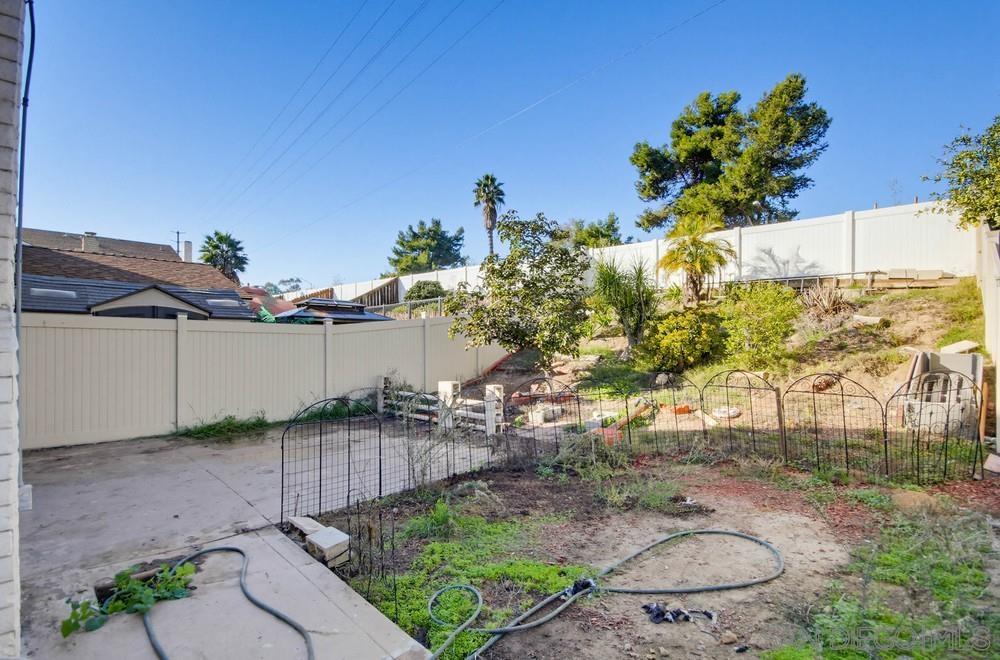 Detail Gallery Image 23 of 27 For 7044  Deerhurst Court, San Diego,  CA 92139 - 4 Beds | 2 Baths