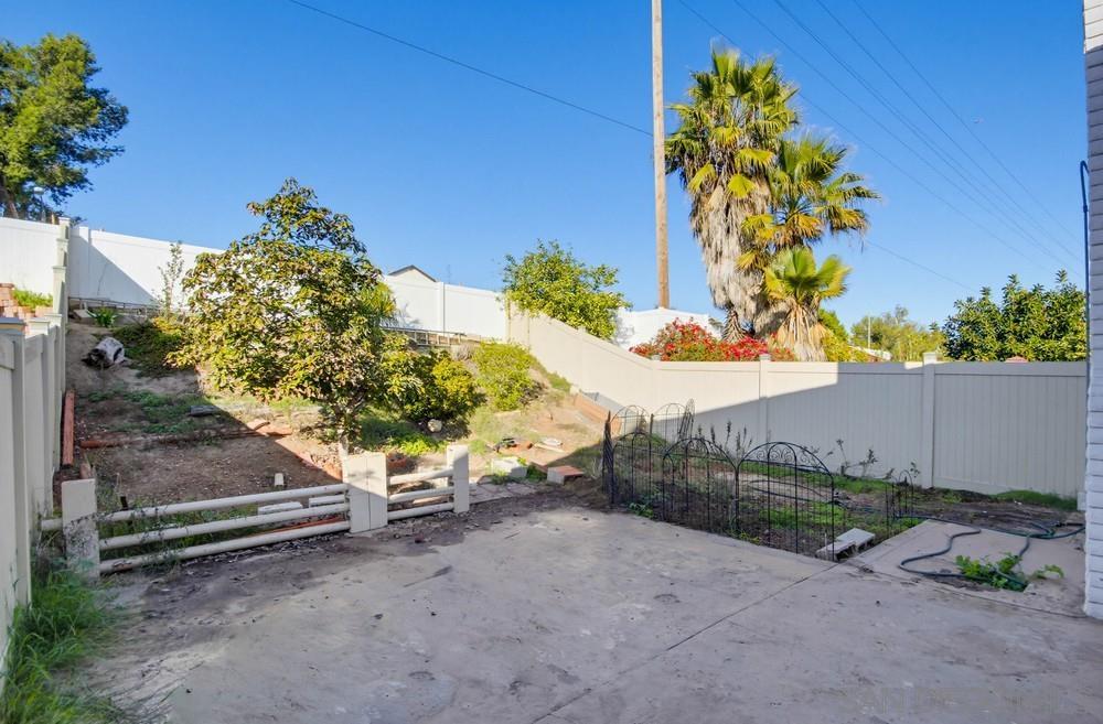 Detail Gallery Image 24 of 27 For 7044  Deerhurst Court, San Diego,  CA 92139 - 4 Beds | 2 Baths