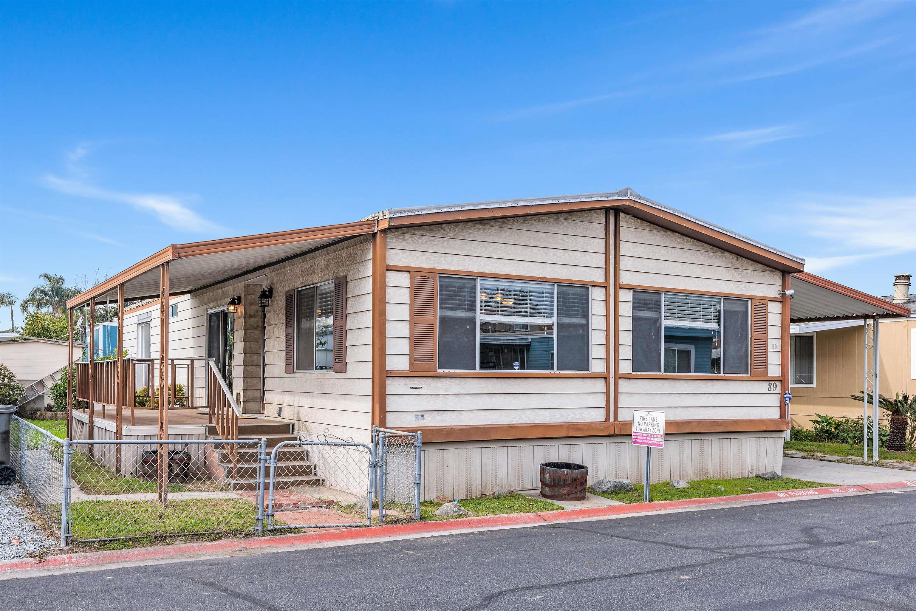 Front Image Thumbnail for SD250046181