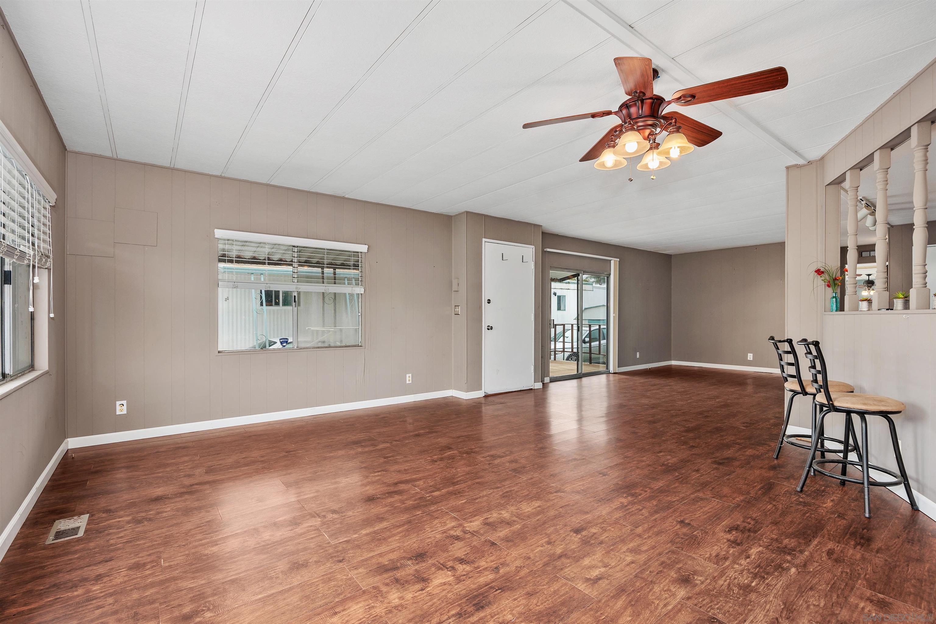 Detail Gallery Image 13 of 38 For 4616 N River Rd  89, Oceanside,  CA 92057 - 2 Beds | 2 Baths