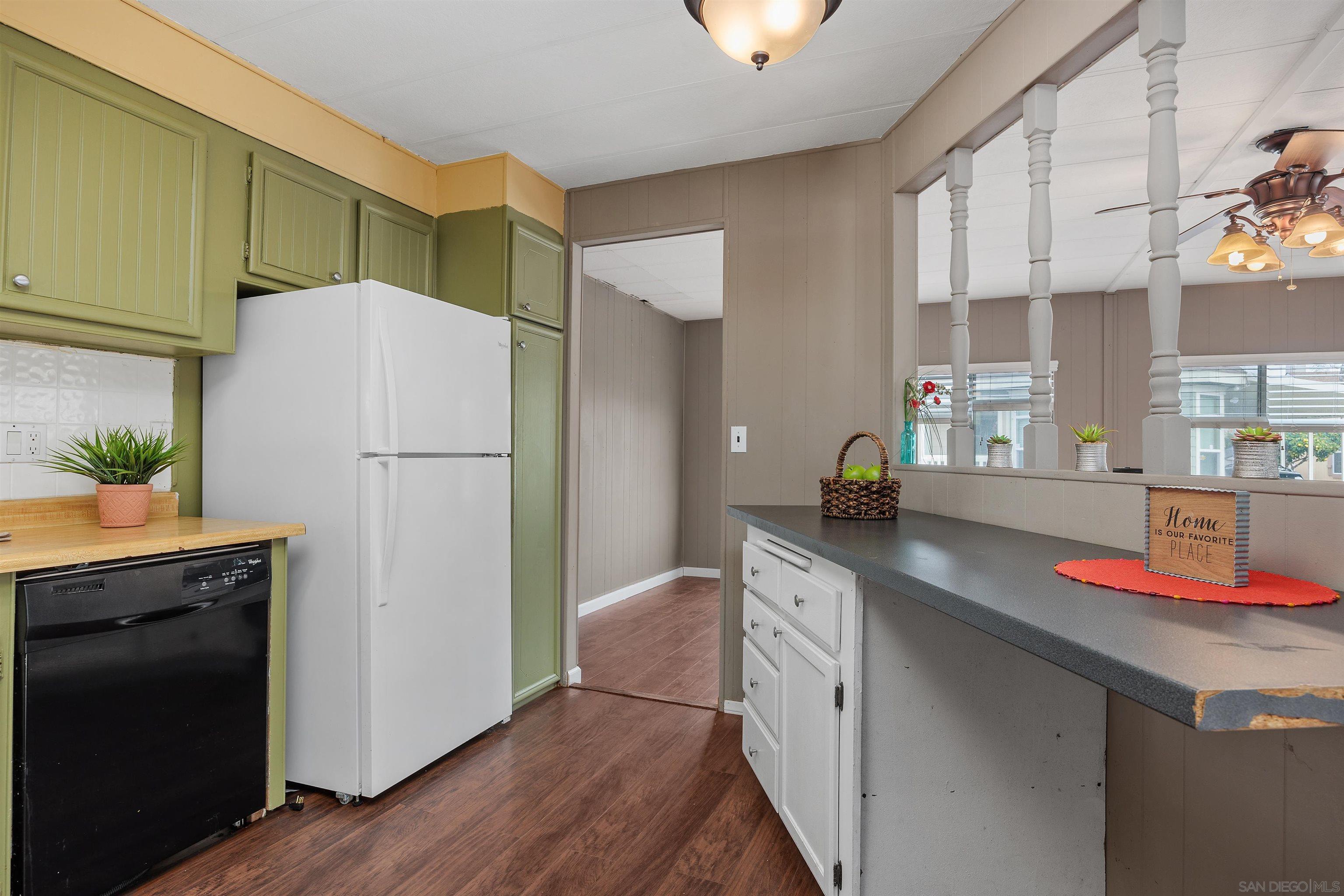 Detail Gallery Image 17 of 38 For 4616 N River Rd  89, Oceanside,  CA 92057 - 2 Beds | 2 Baths