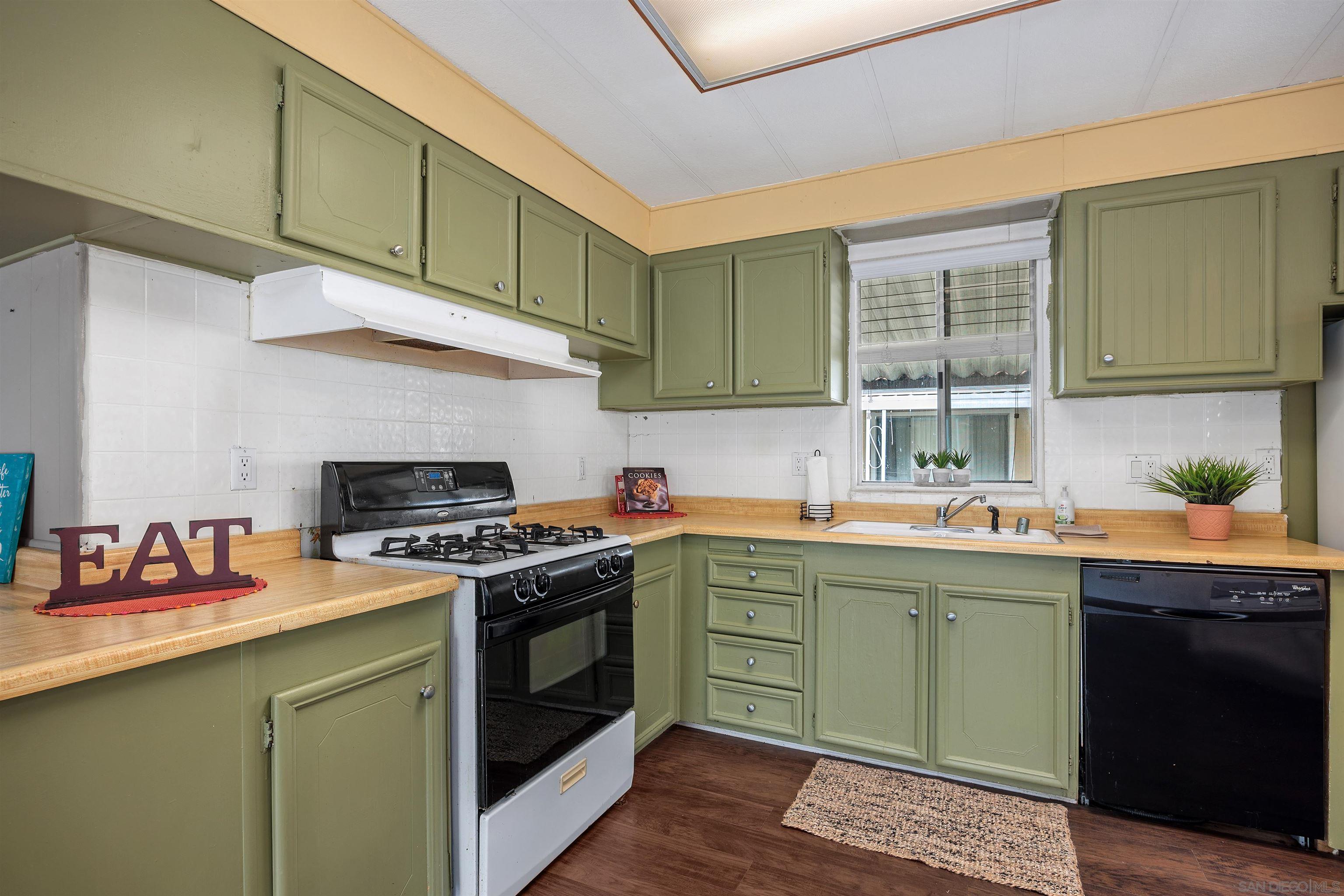 Detail Gallery Image 21 of 38 For 4616 N River Rd  89, Oceanside,  CA 92057 - 2 Beds | 2 Baths