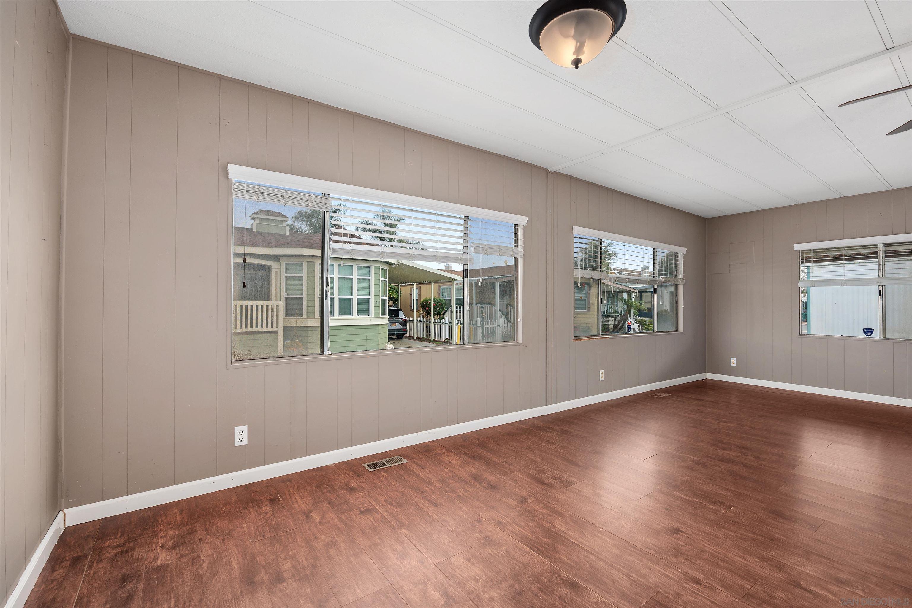 Detail Gallery Image 24 of 38 For 4616 N River Rd  89, Oceanside,  CA 92057 - 2 Beds | 2 Baths