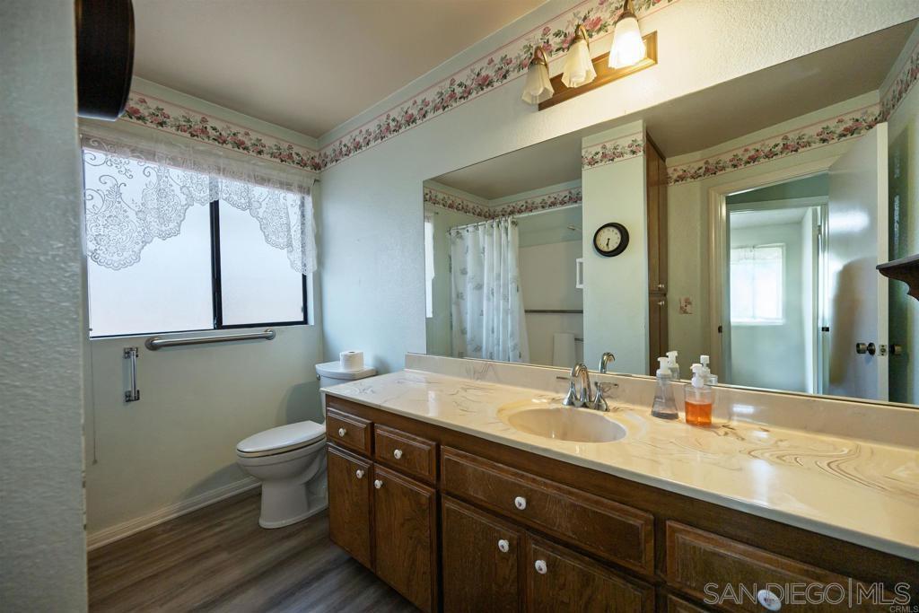 Detail Gallery Image 14 of 24 For 1811  Lynx Glen, Escondido,  CA 92026 - 2 Beds | 2 Baths