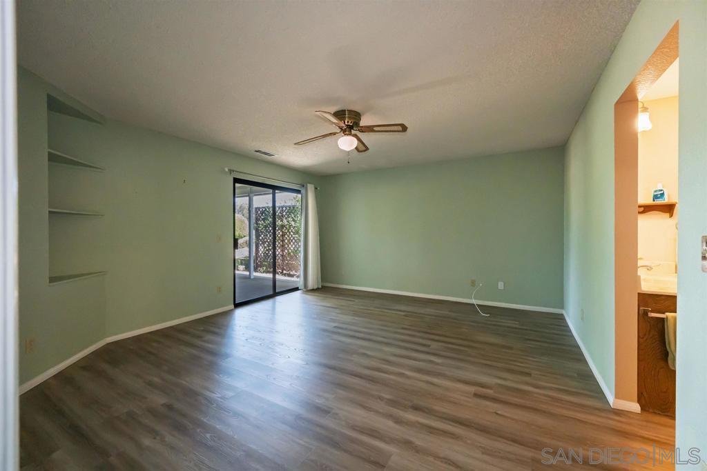 Detail Gallery Image 19 of 24 For 1811  Lynx Glen, Escondido,  CA 92026 - 2 Beds | 2 Baths