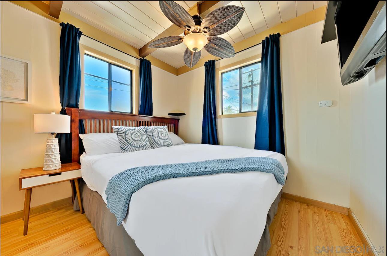 Detail Gallery Image 24 of 30 For 370-72  Nautilus St, La Jolla,  CA 92037 - – Beds | – Baths