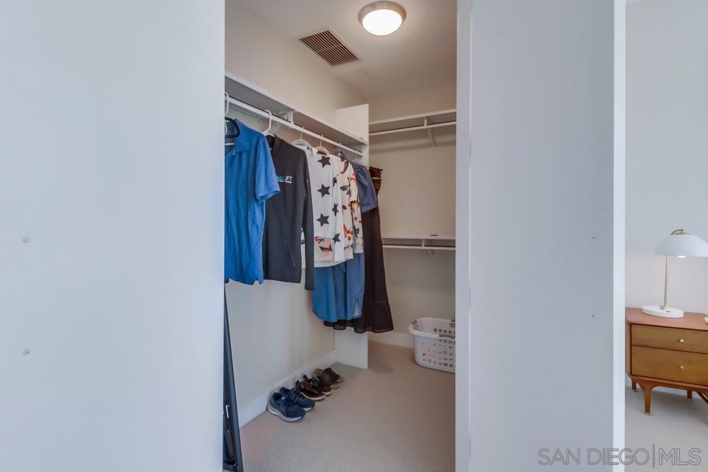Detail Gallery Image 25 of 38 For 1199  Pacific Hwy  1204, San Diego,  CA 92101 - 2 Beds | 2 Baths