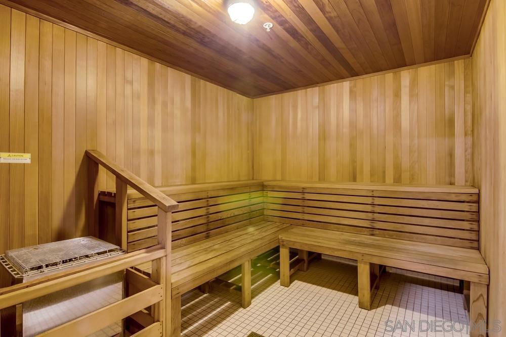 Detail Gallery Image 33 of 38 For 1199  Pacific Hwy  1204, San Diego,  CA 92101 - 2 Beds | 2 Baths