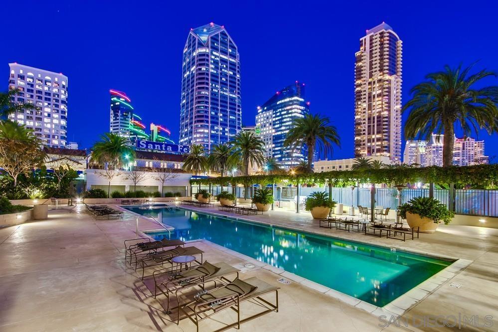 Detail Gallery Image 37 of 38 For 1199  Pacific Hwy  1204, San Diego,  CA 92101 - 2 Beds | 2 Baths