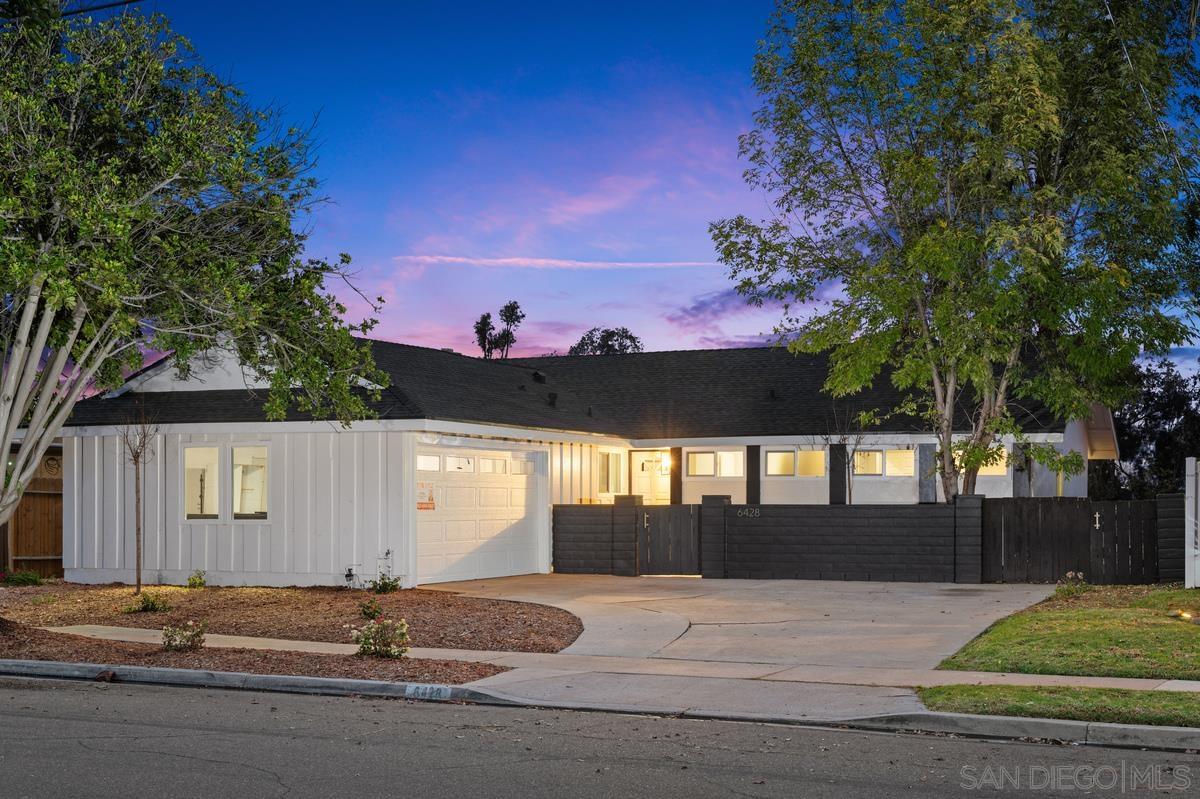 Detail Gallery Image 11 of 15 For 6428  Lake Apopka Pl, San Diego,  CA 92119 - 3 Beds | 2 Baths