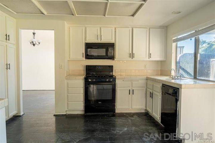 Detail Gallery Image 11 of 26 For 24583  Jacarte Drive, Murrieta,  CA 92562 - 3 Beds | 2/1 Baths