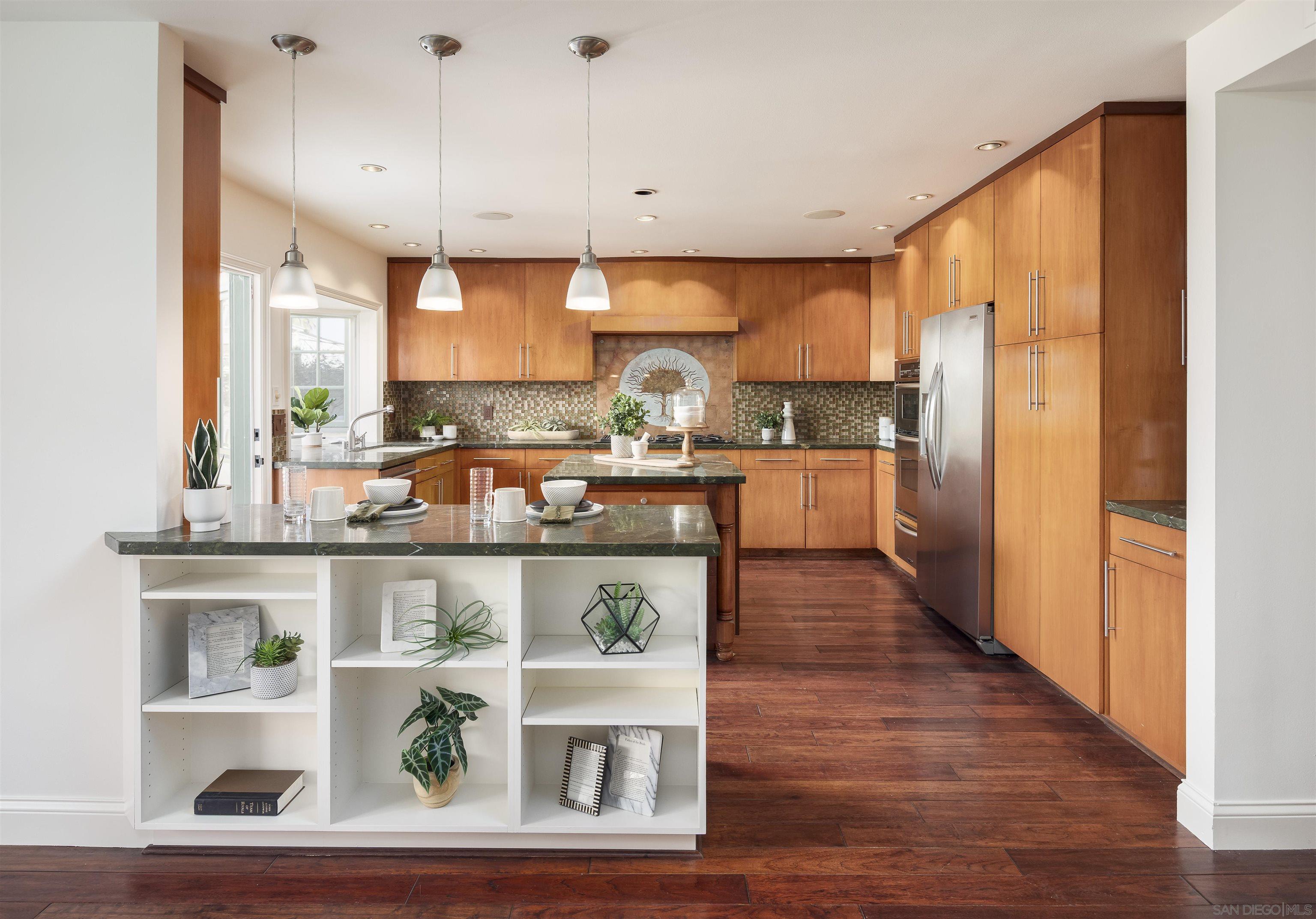 Detail Gallery Image 14 of 39 For 6129  La Flecha, Rancho Santa Fe,  CA 92067 - 4 Beds | 3/1 Baths