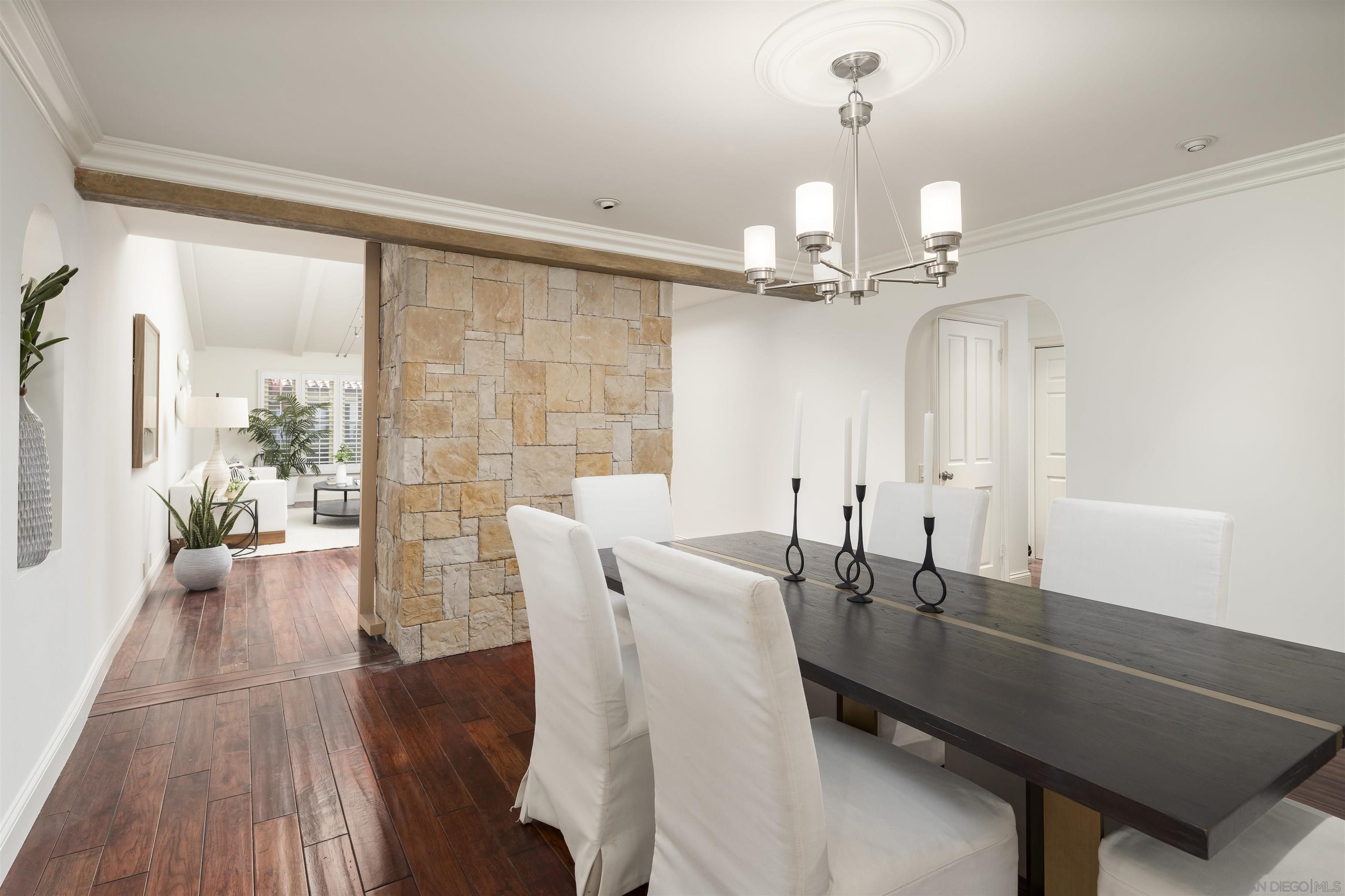 Detail Gallery Image 10 of 39 For 6129  La Flecha, Rancho Santa Fe,  CA 92067 - 4 Beds | 3/1 Baths