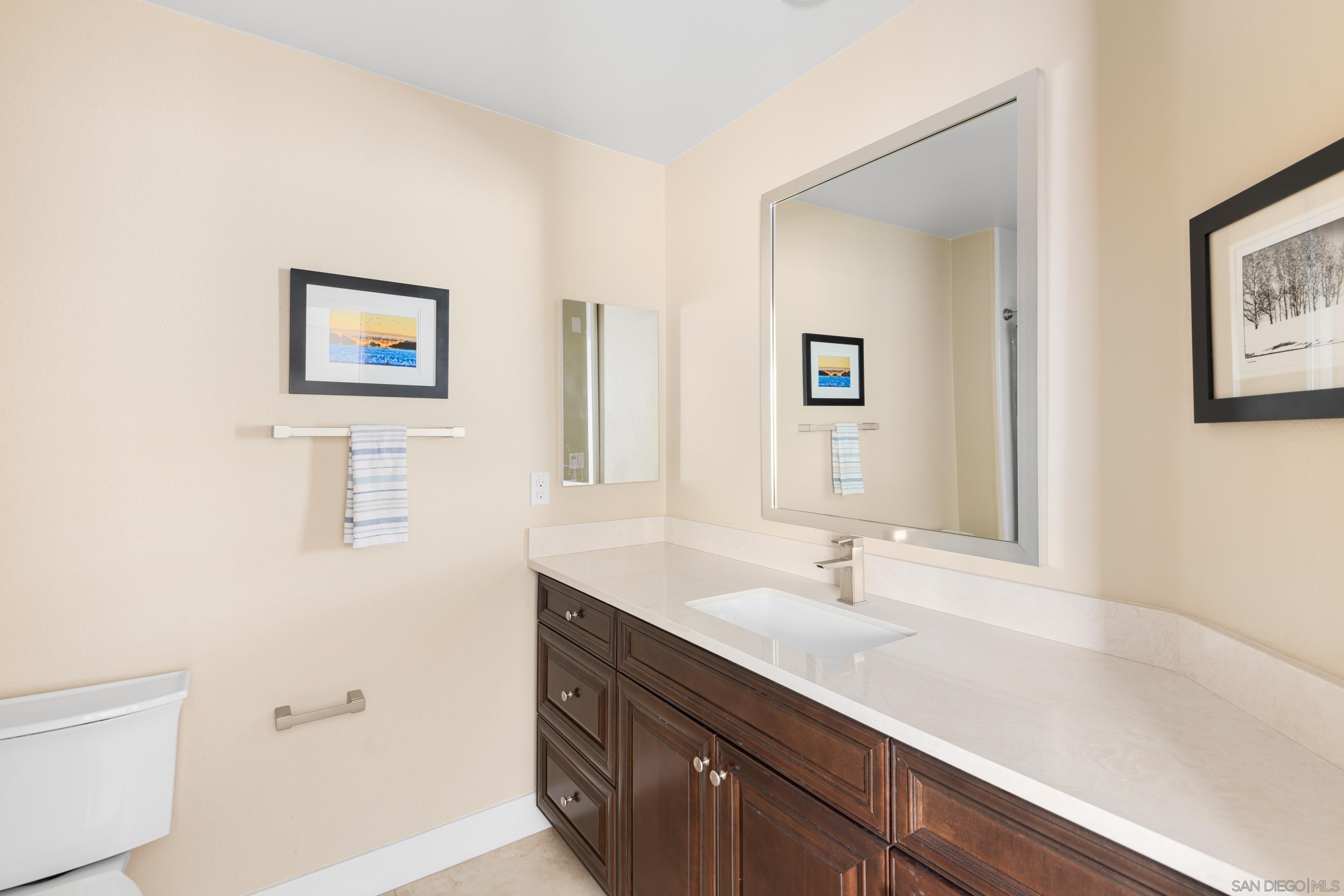 Detail Gallery Image 18 of 30 For 2406  Torrey Pines Rd  #152,  La Jolla,  CA 92037 - 3 Beds | 2/1 Baths