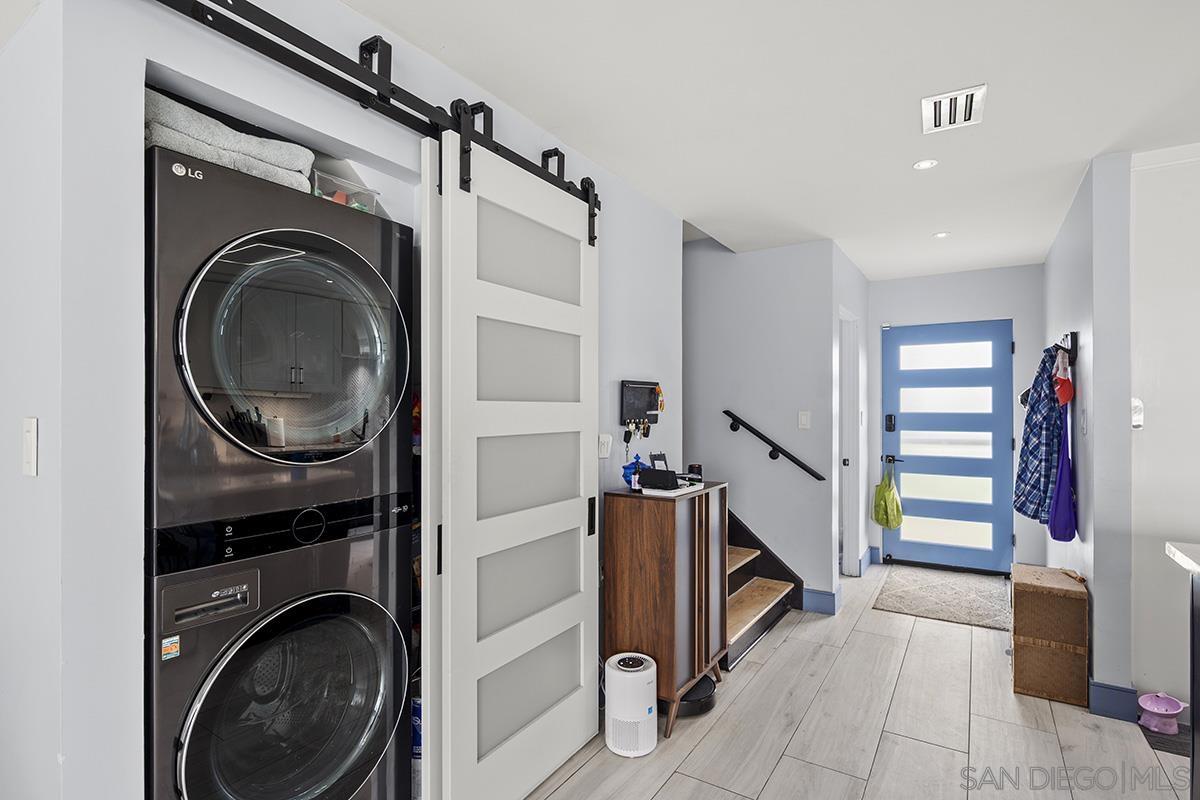 Detail Gallery Image 15 of 31 For 5746  Ferber Street, San Diego,  CA 92122 - 2 Beds | 1/1 Baths