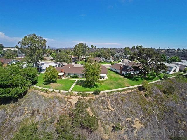 Detail Gallery Image 3 of 31 For 5746  Ferber Street, San Diego,  CA 92122 - 2 Beds | 1/1 Baths