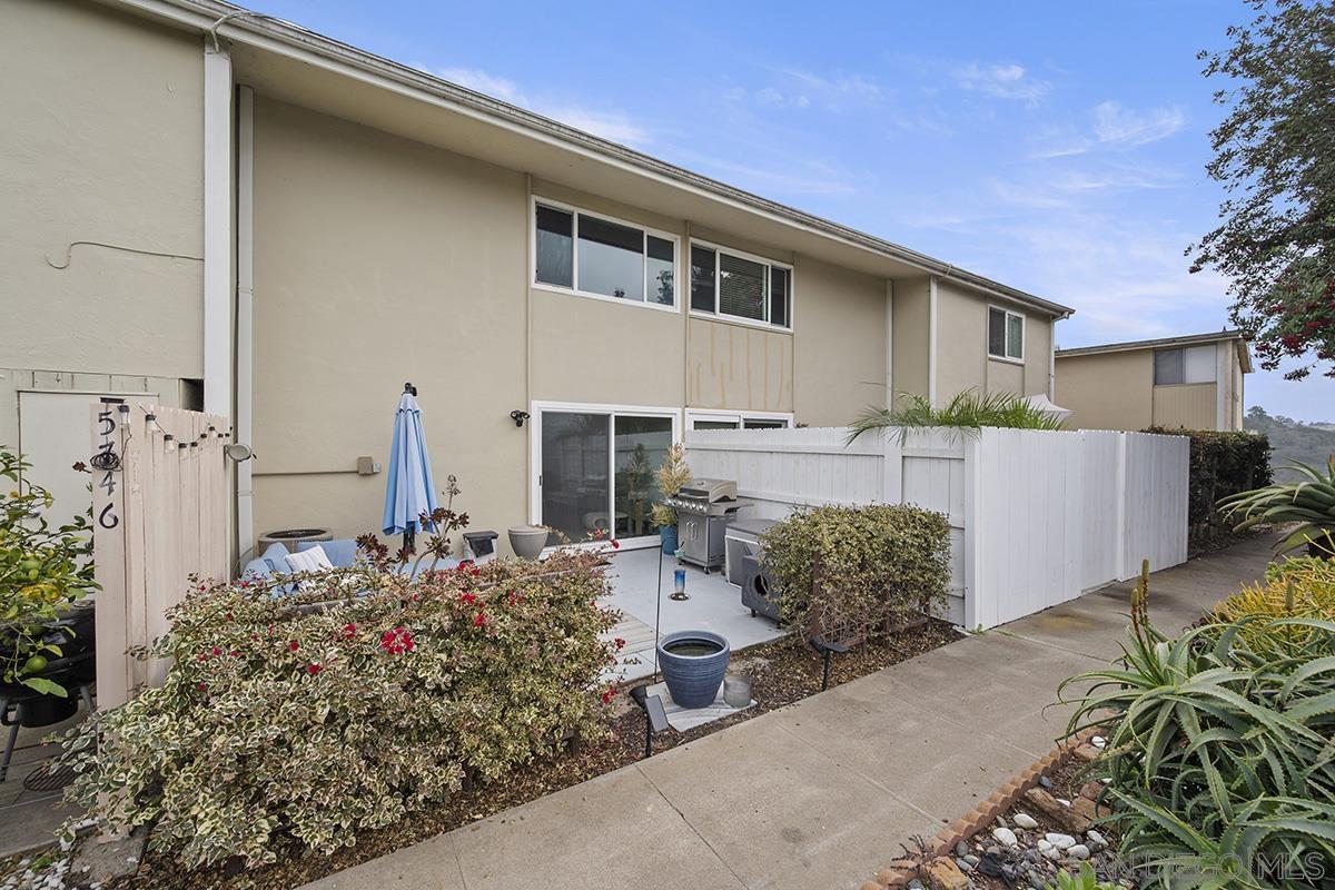 Detail Gallery Image 23 of 31 For 5746  Ferber Street, San Diego,  CA 92122 - 2 Beds | 1/1 Baths