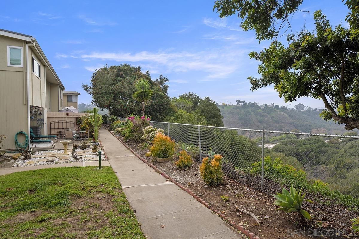 Detail Gallery Image 26 of 31 For 5746  Ferber Street, San Diego,  CA 92122 - 2 Beds | 1/1 Baths