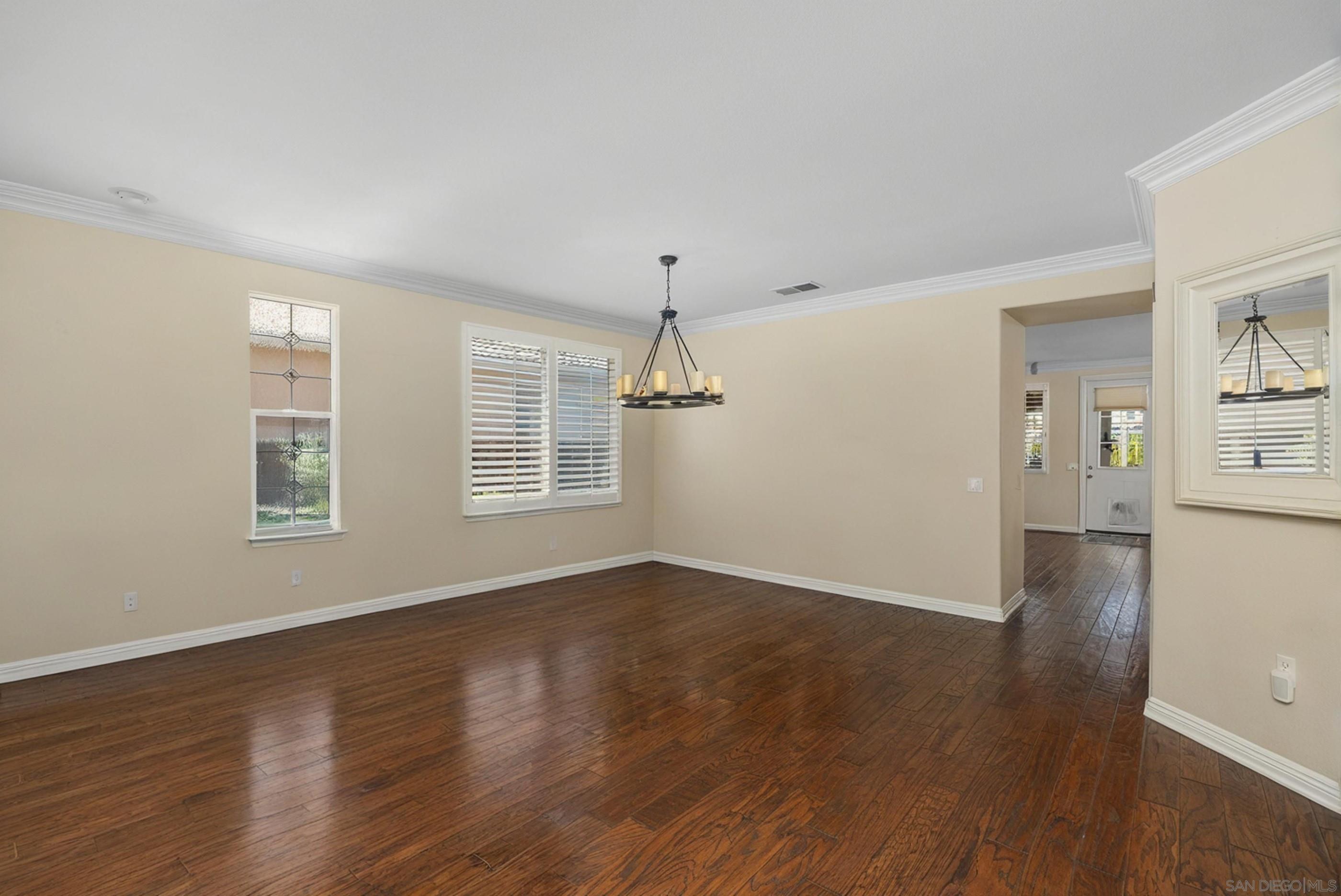 Detail Gallery Image 5 of 53 For 39563  Freemark Abbey, Murrieta,  CA 92563 - 3 Beds | 2 Baths