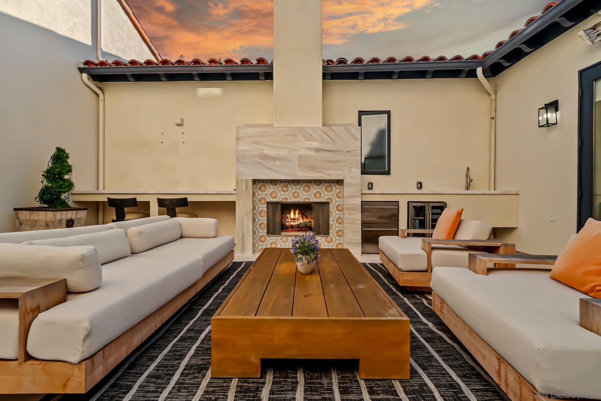 Detail Gallery Image 46 of 62 For 16829  Going My Way, San Diego,  CA 92127 - 4 Beds | 4 Baths