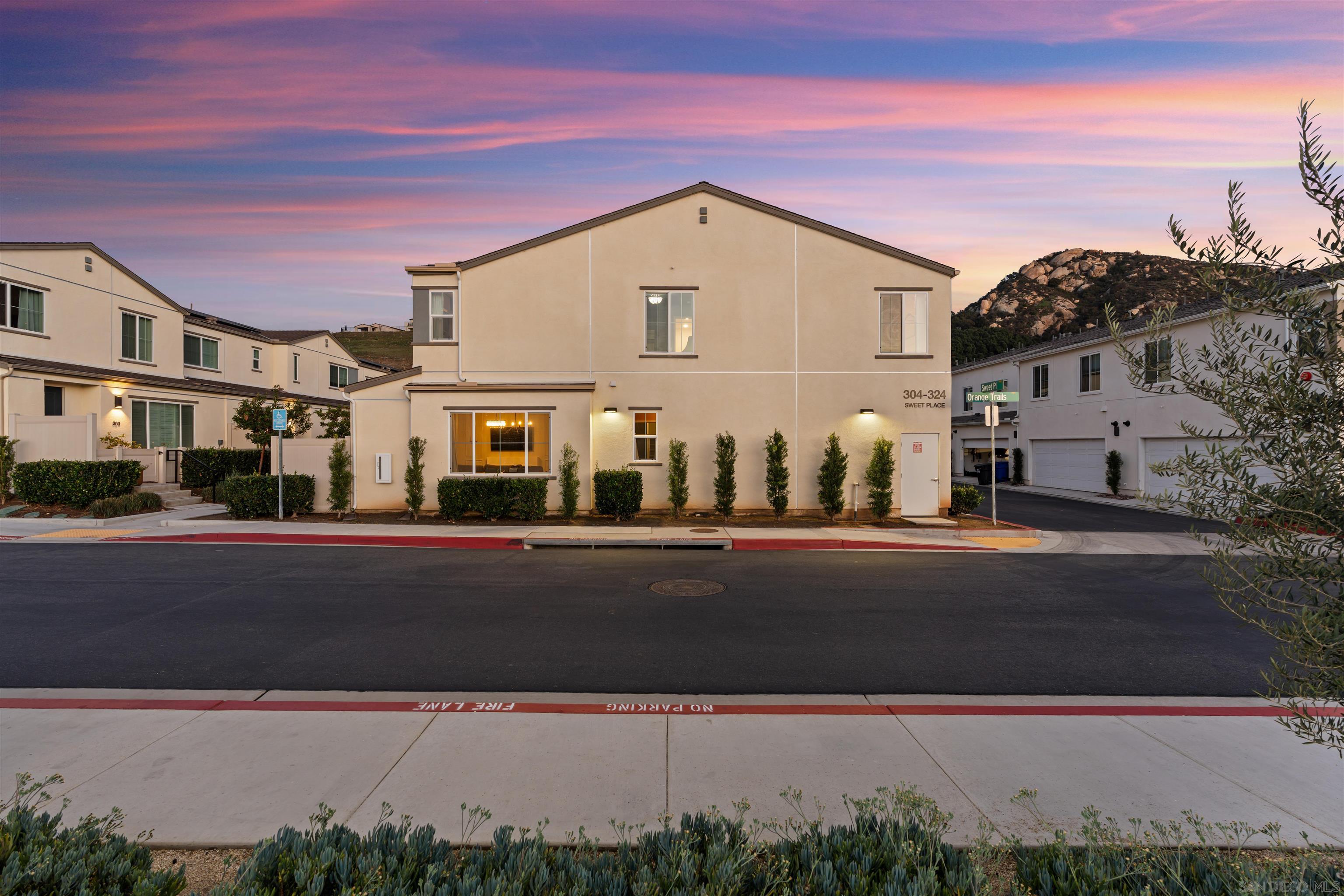 Detail Gallery Image 4 of 48 For 304  Sweet Place, Fallbrook,  CA 92028 - 4 Beds | 2/1 Baths