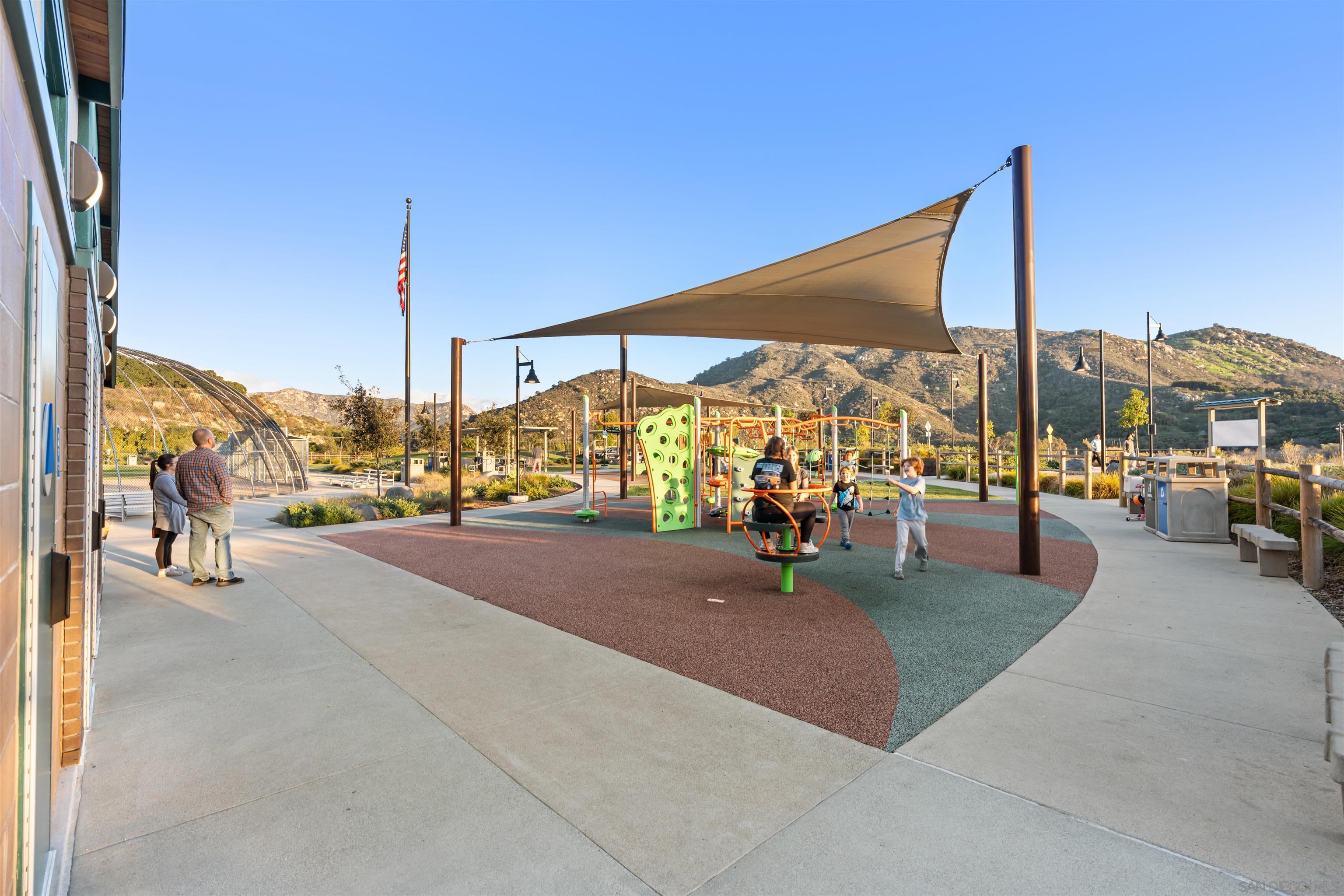 Detail Gallery Image 44 of 48 For 304  Sweet Place, Fallbrook,  CA 92028 - 4 Beds | 2/1 Baths