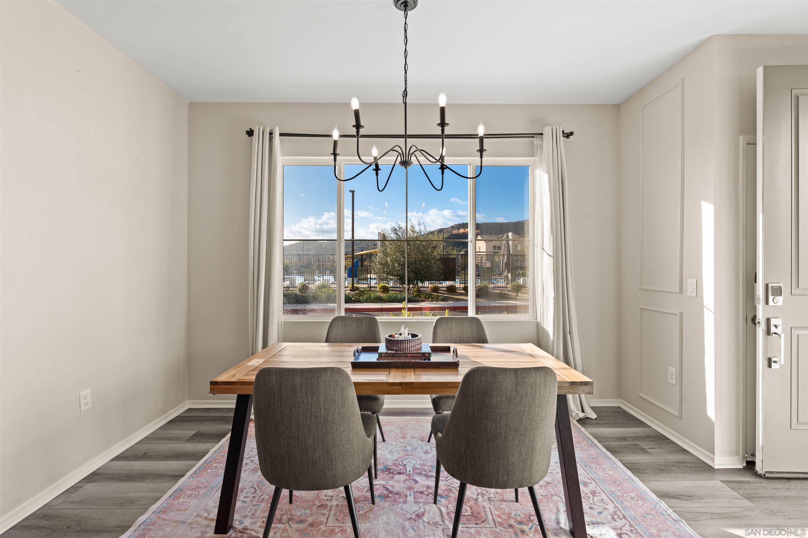 Detail Gallery Image 9 of 48 For 304  Sweet Place, Fallbrook,  CA 92028 - 4 Beds | 2/1 Baths